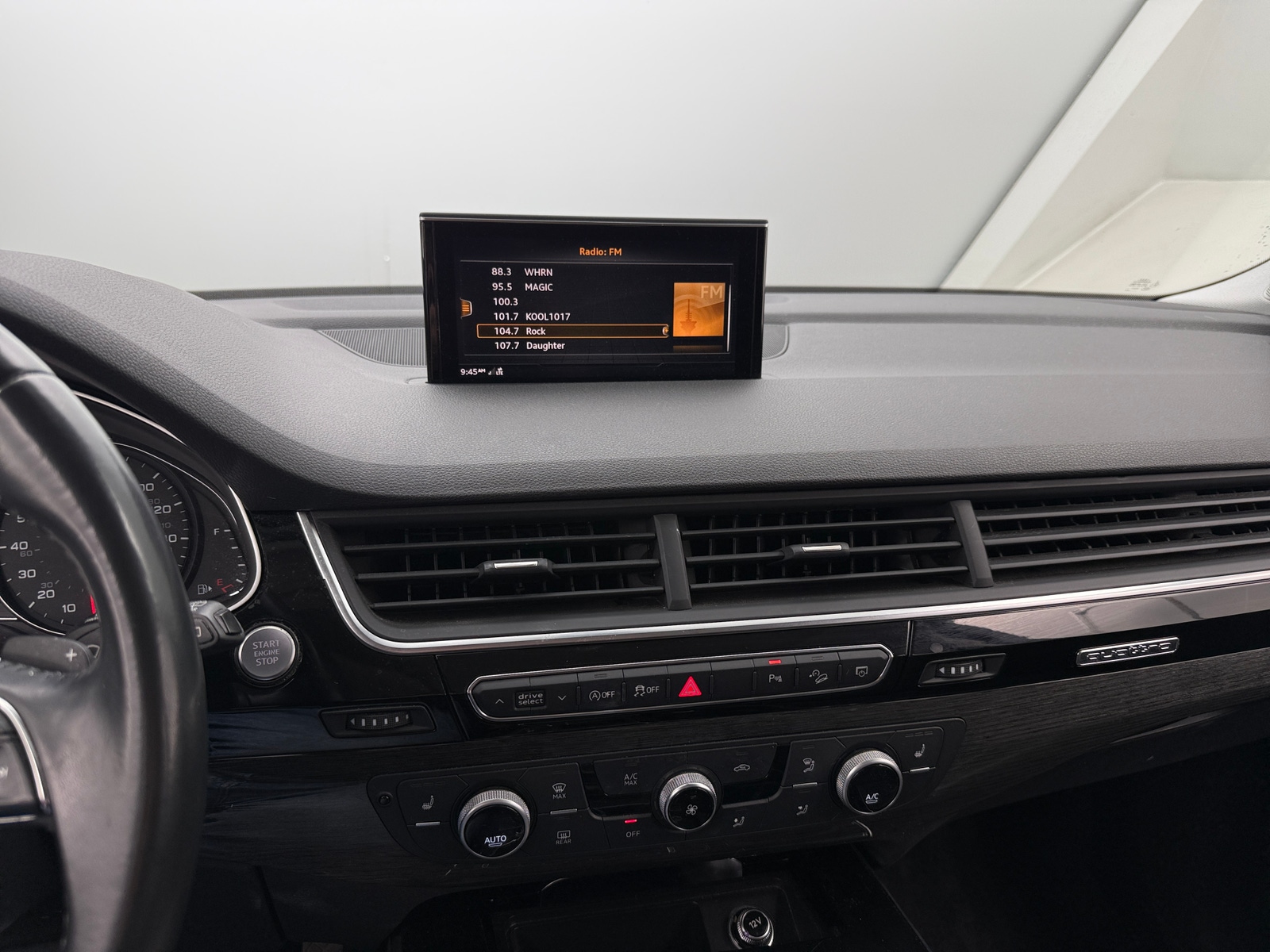 Thumbnail: 2018 Audi Q7 - 3