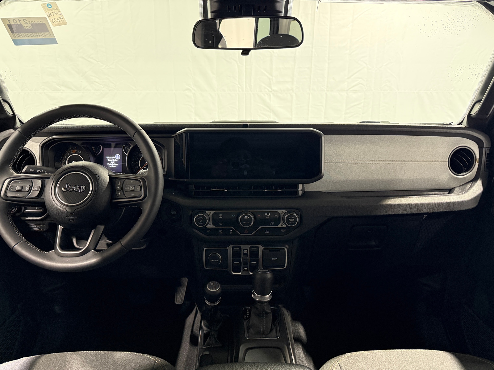 Thumbnail: 2025 Jeep Wrangler - 3