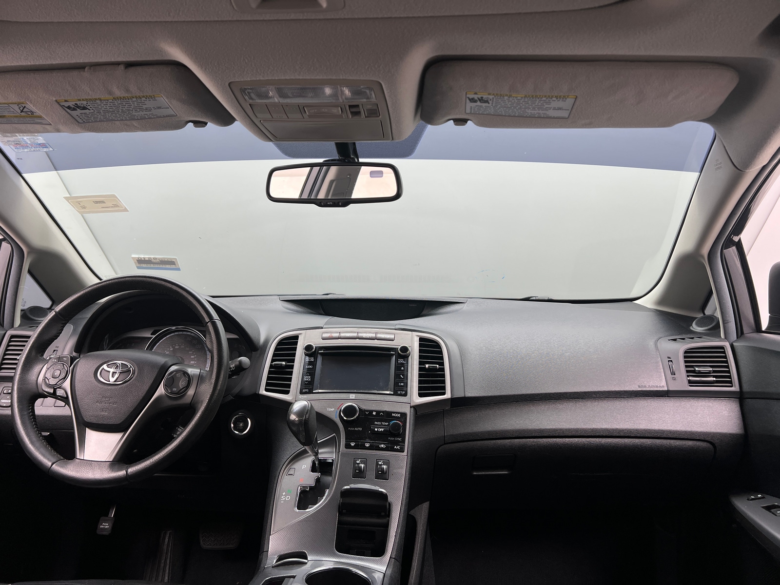 Thumbnail: 2014 Toyota Venza - 3