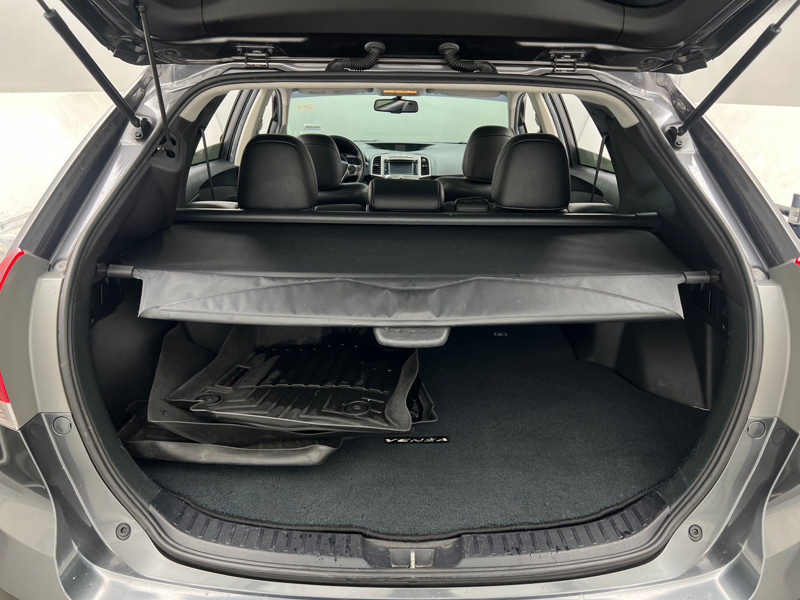 Thumbnail: 2014 Toyota Venza - 7