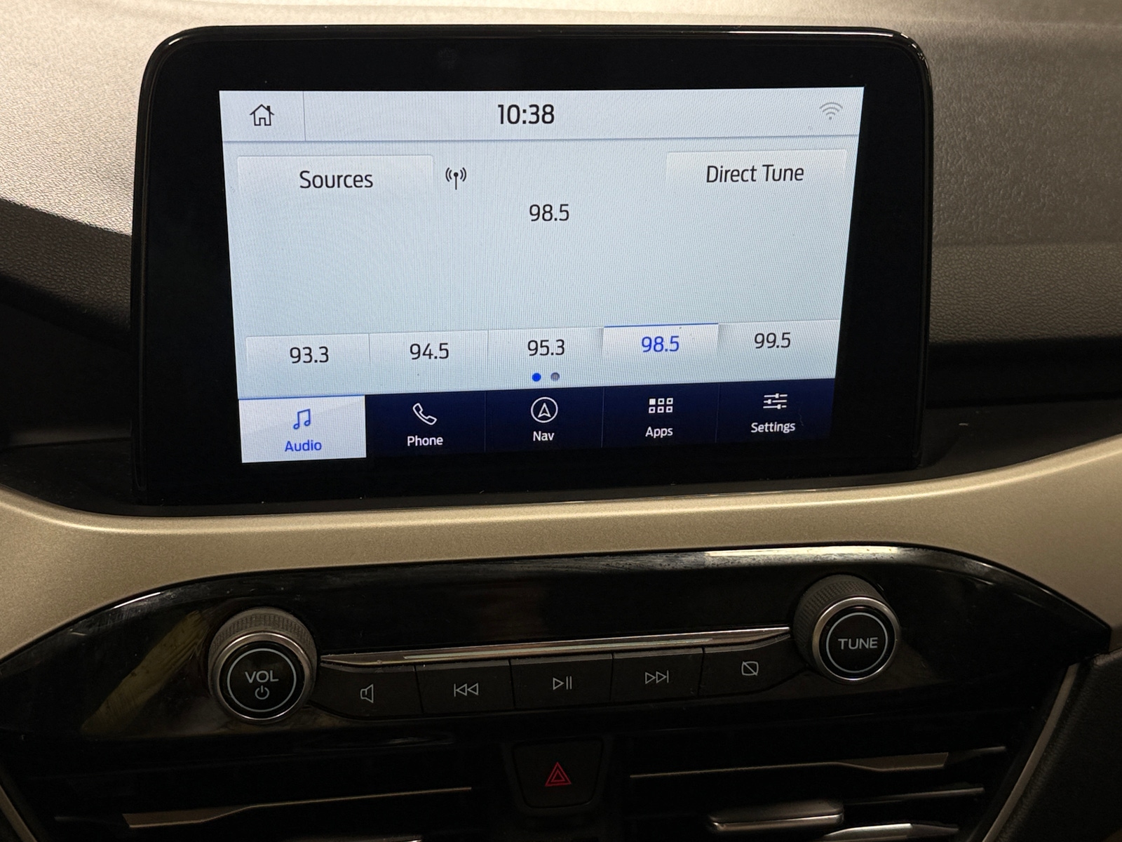 Thumbnail: 2020 Ford Escape - 3