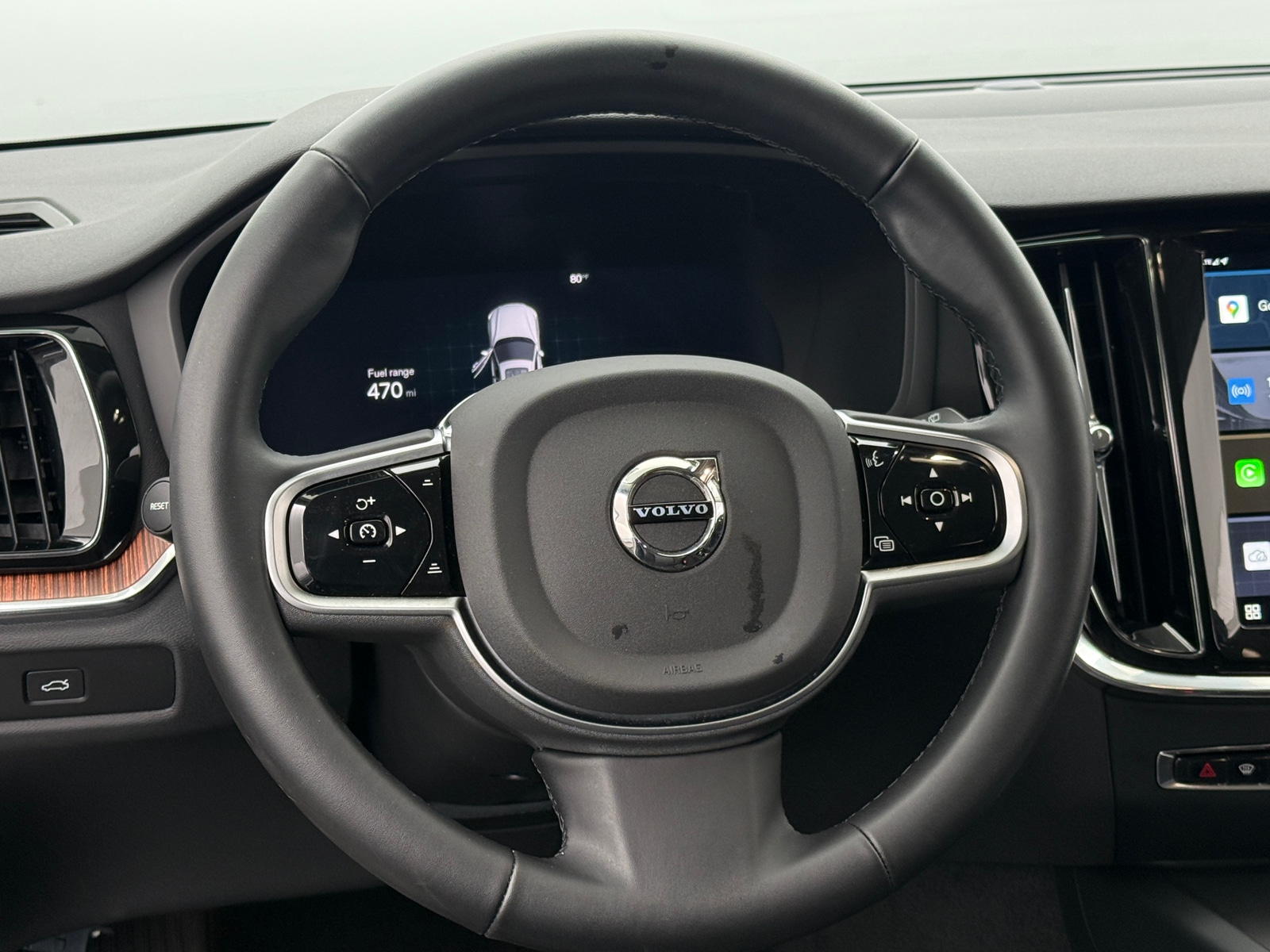 Thumbnail: 2025 Volvo V60 - 4