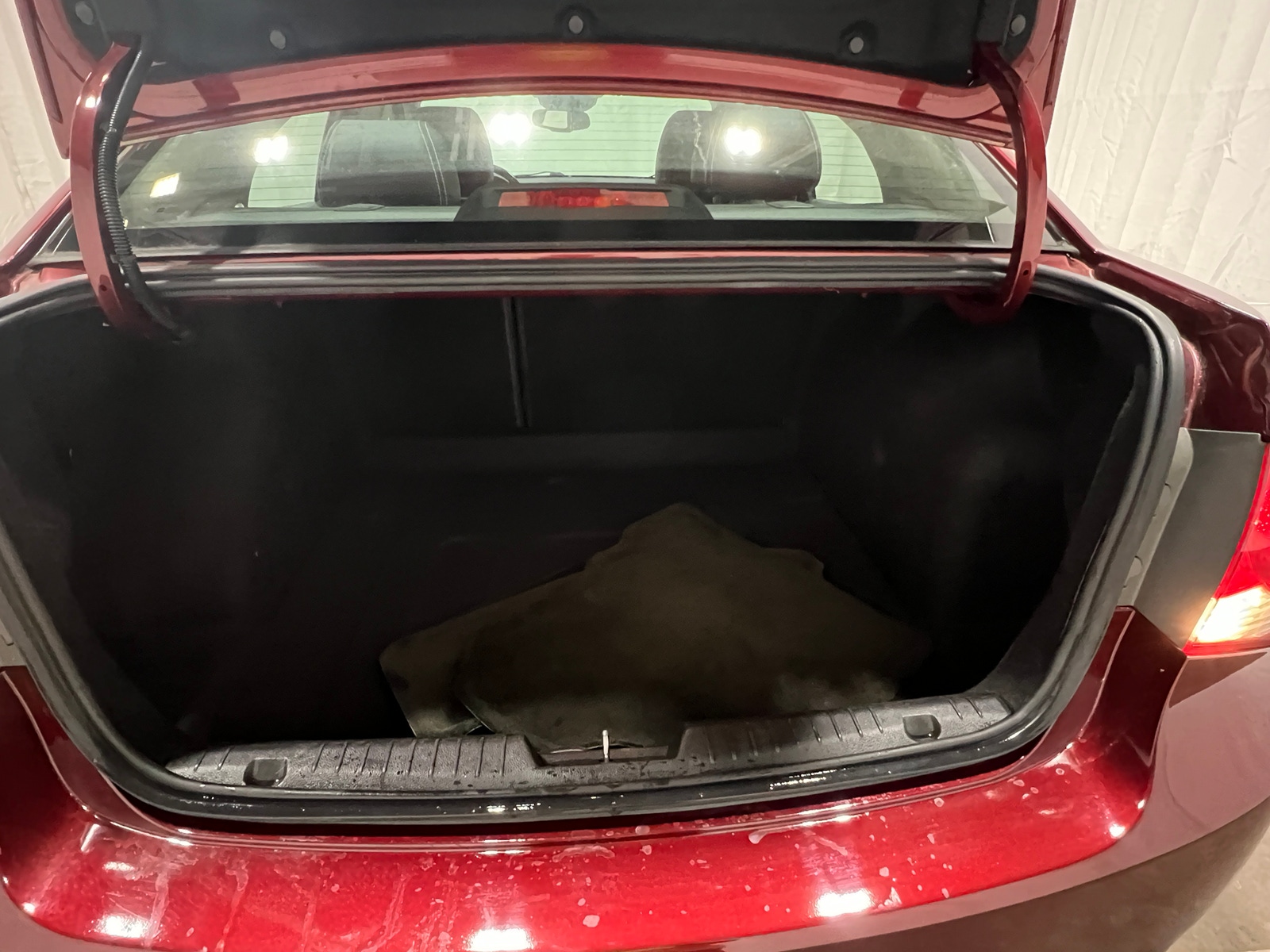 Thumbnail: 2015 Chevrolet Cruze - 6