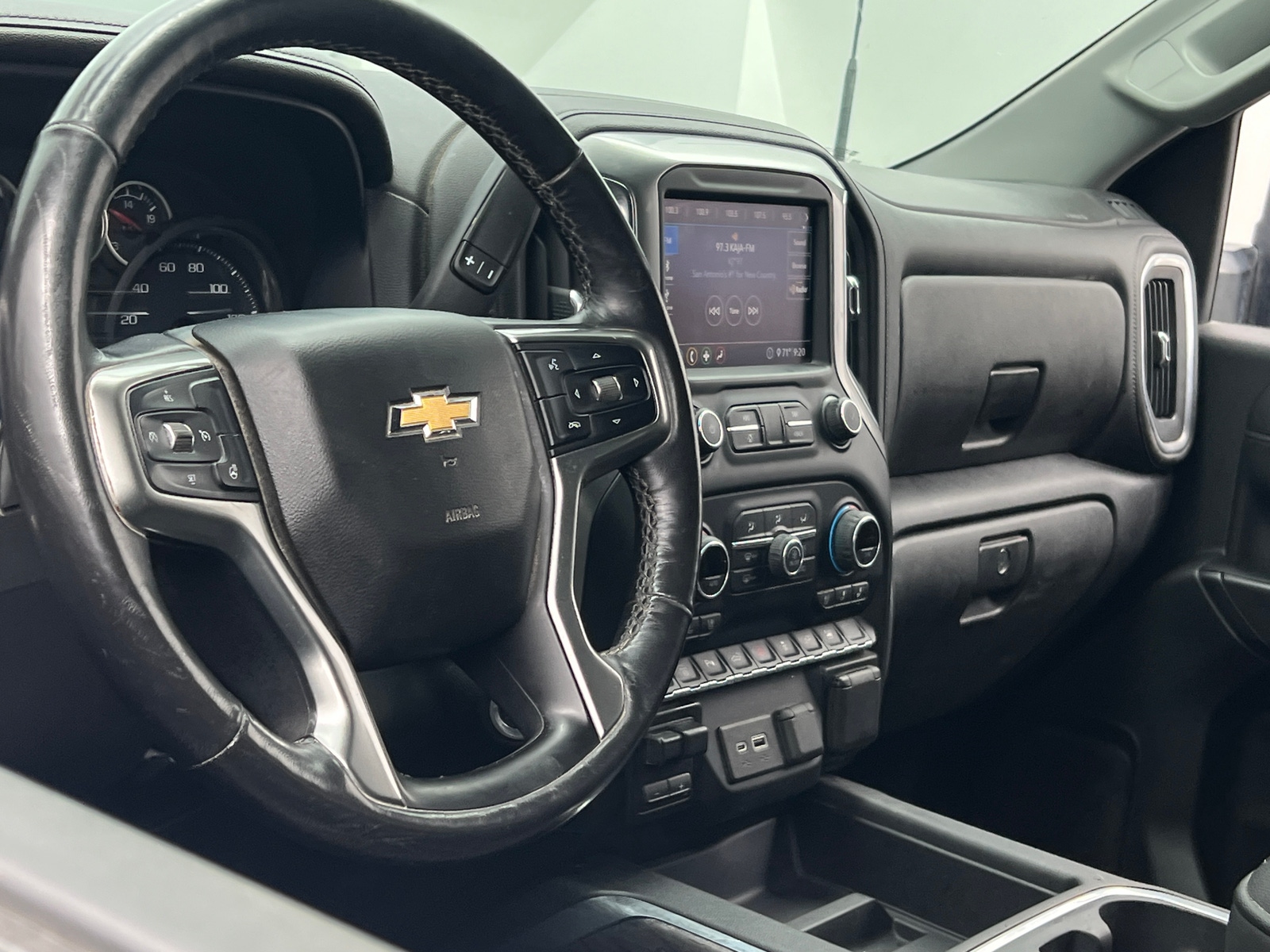 Thumbnail: 2020 Chevrolet Silverado 2500 - 4