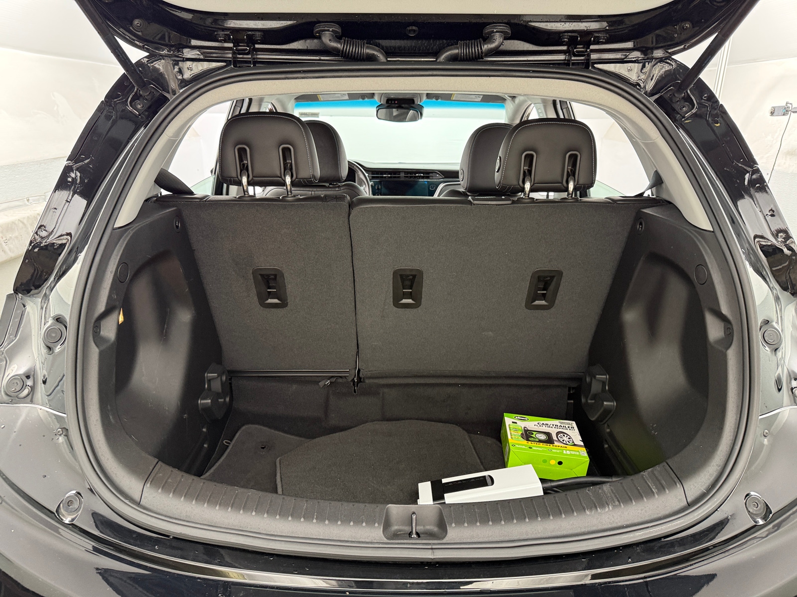 Thumbnail: 2023 Chevrolet Bolt EV - 6