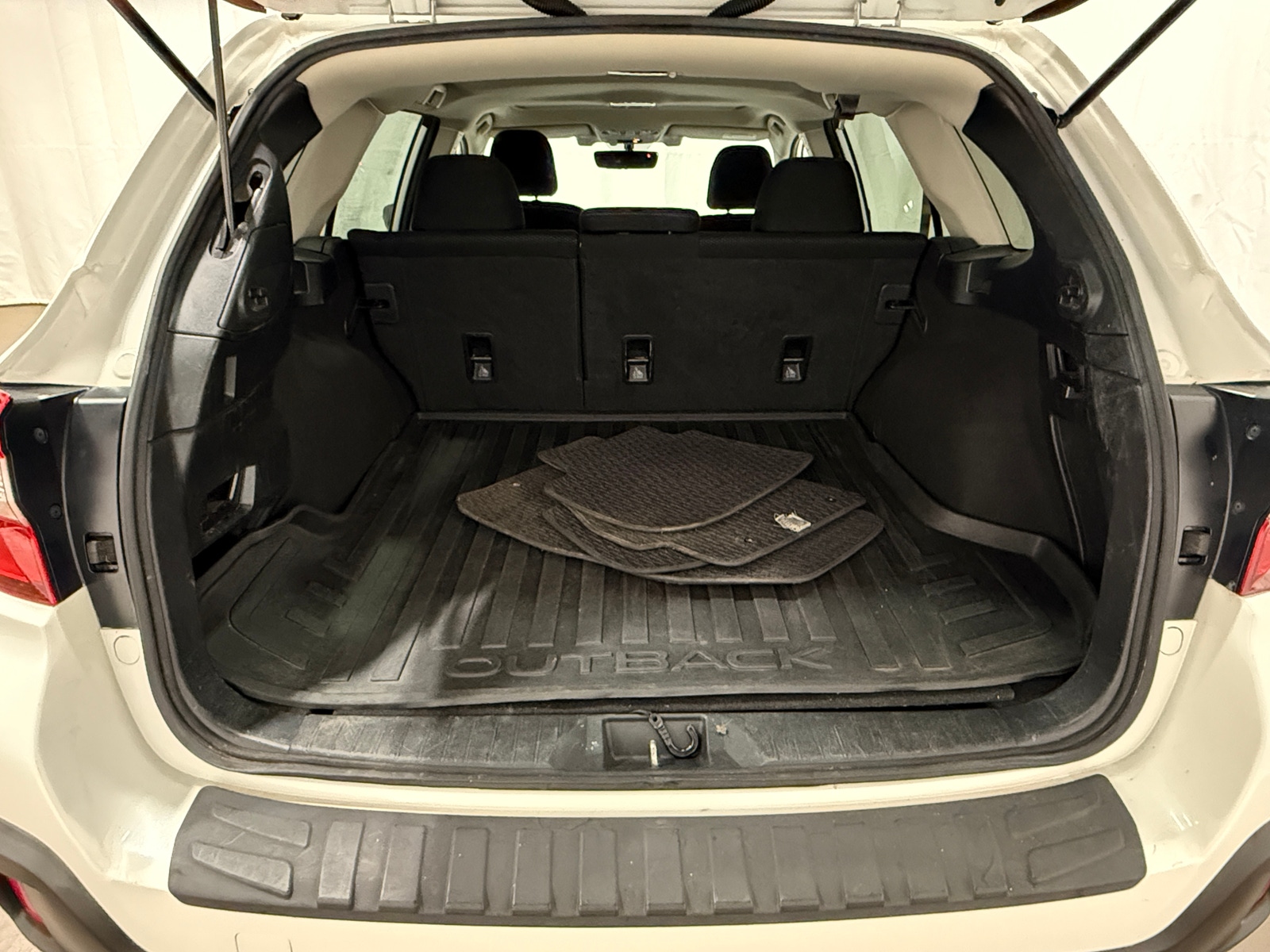 Thumbnail: 2018 Subaru Outback - 7