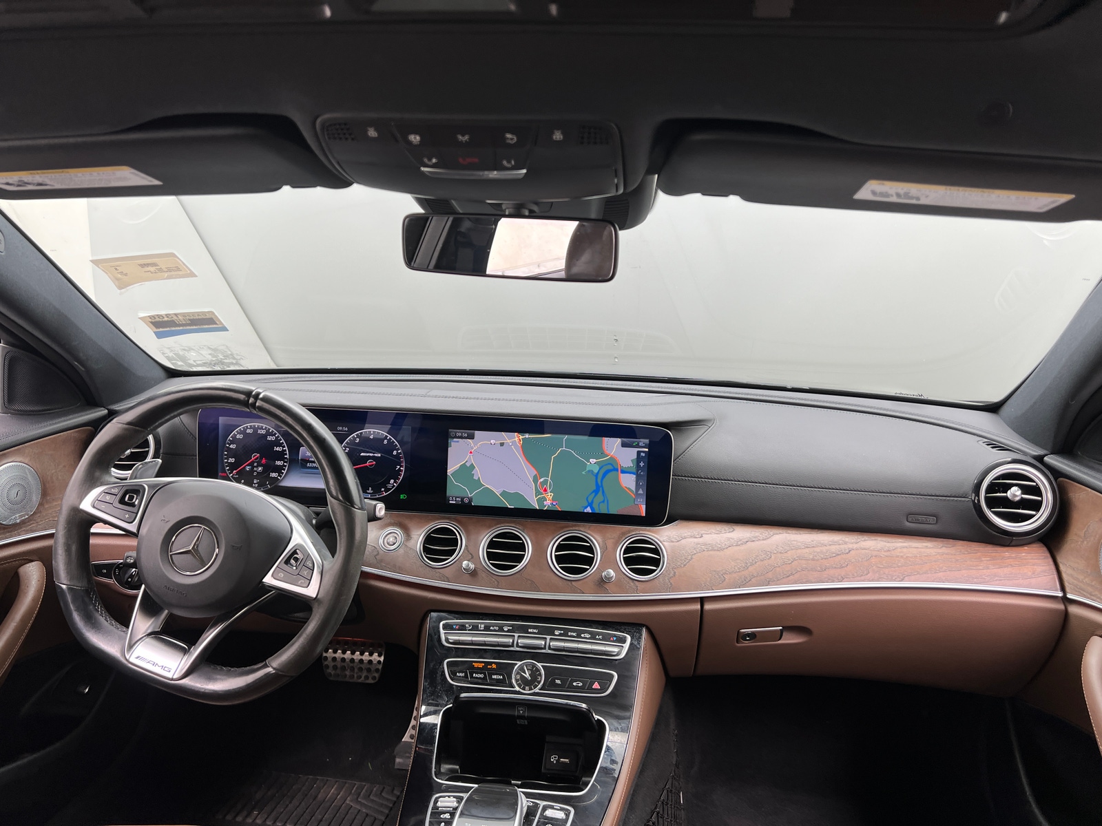 Thumbnail: 2017 Mercedes-Benz E-Class - 2