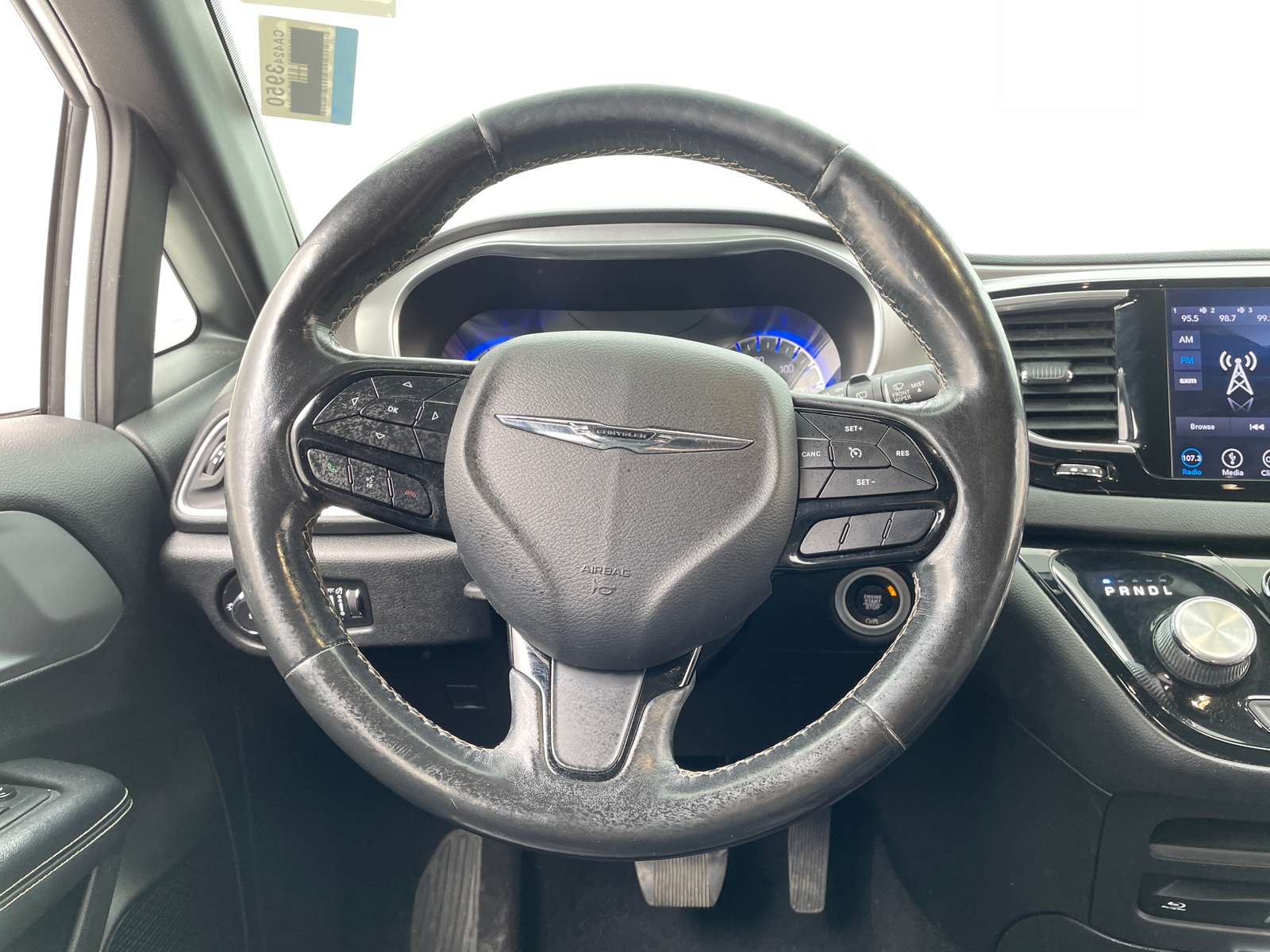 Thumbnail: 2019 Chrysler Pacifica - 4