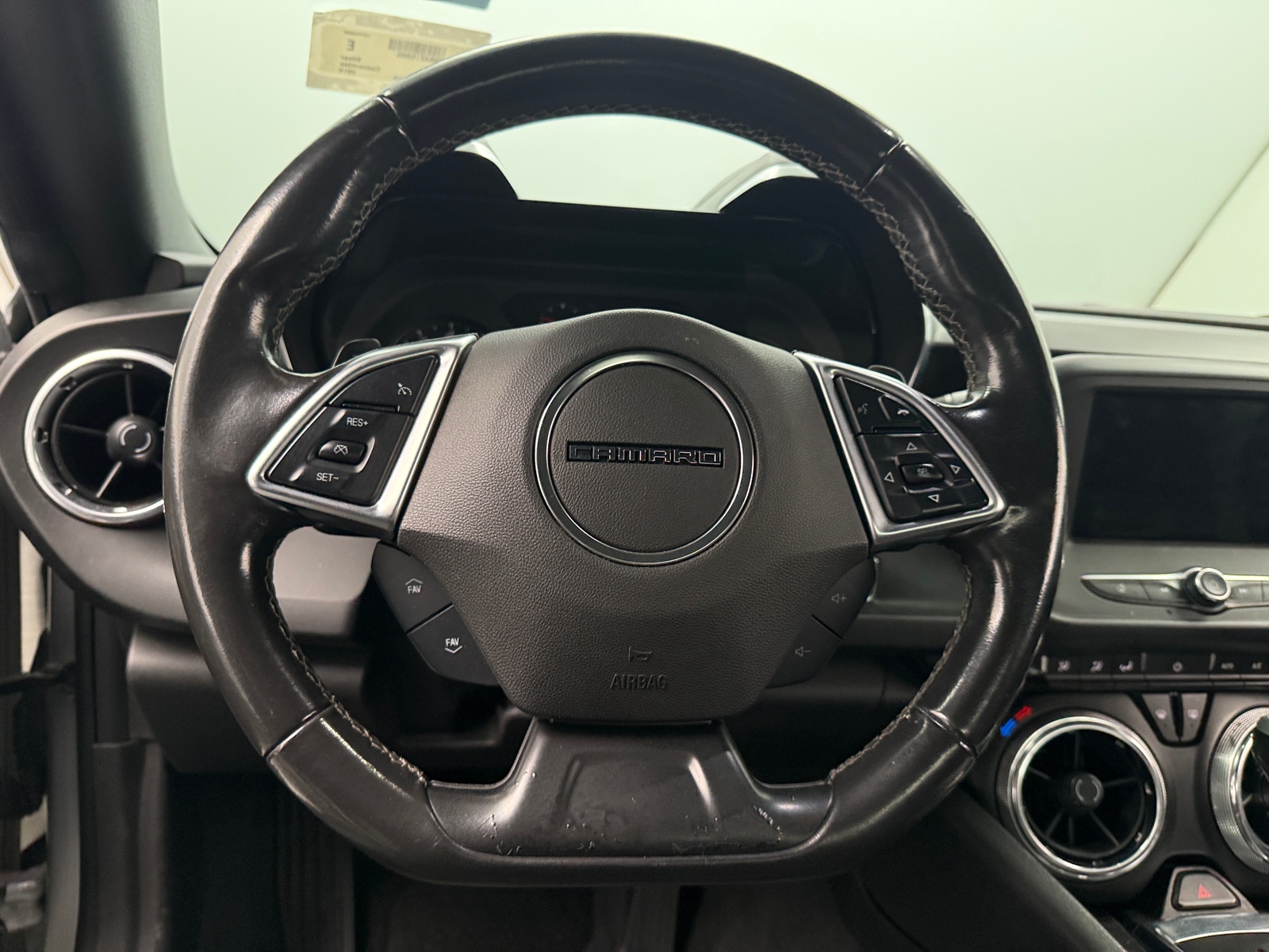 Thumbnail: 2019 Chevrolet Camaro - 5