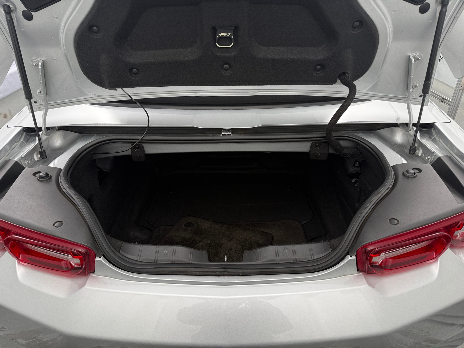 Thumbnail: 2019 Chevrolet Camaro - 7