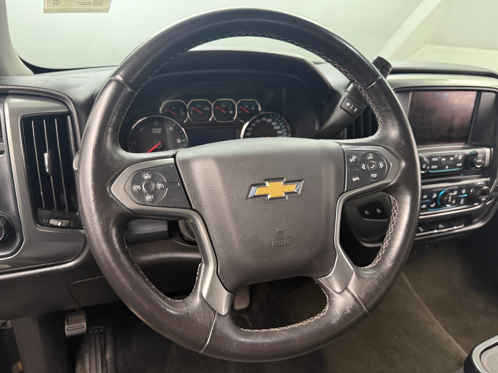 Thumbnail: 2015 Chevrolet Silverado 1500 - 5