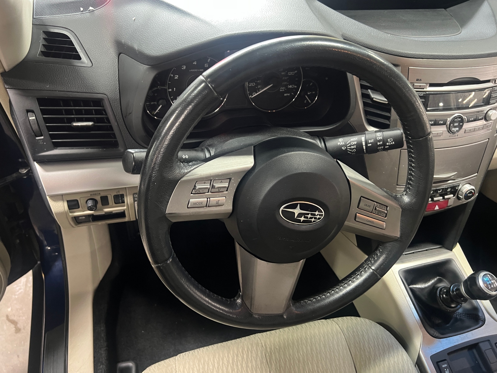 Thumbnail: 2011 Subaru Outback - 5