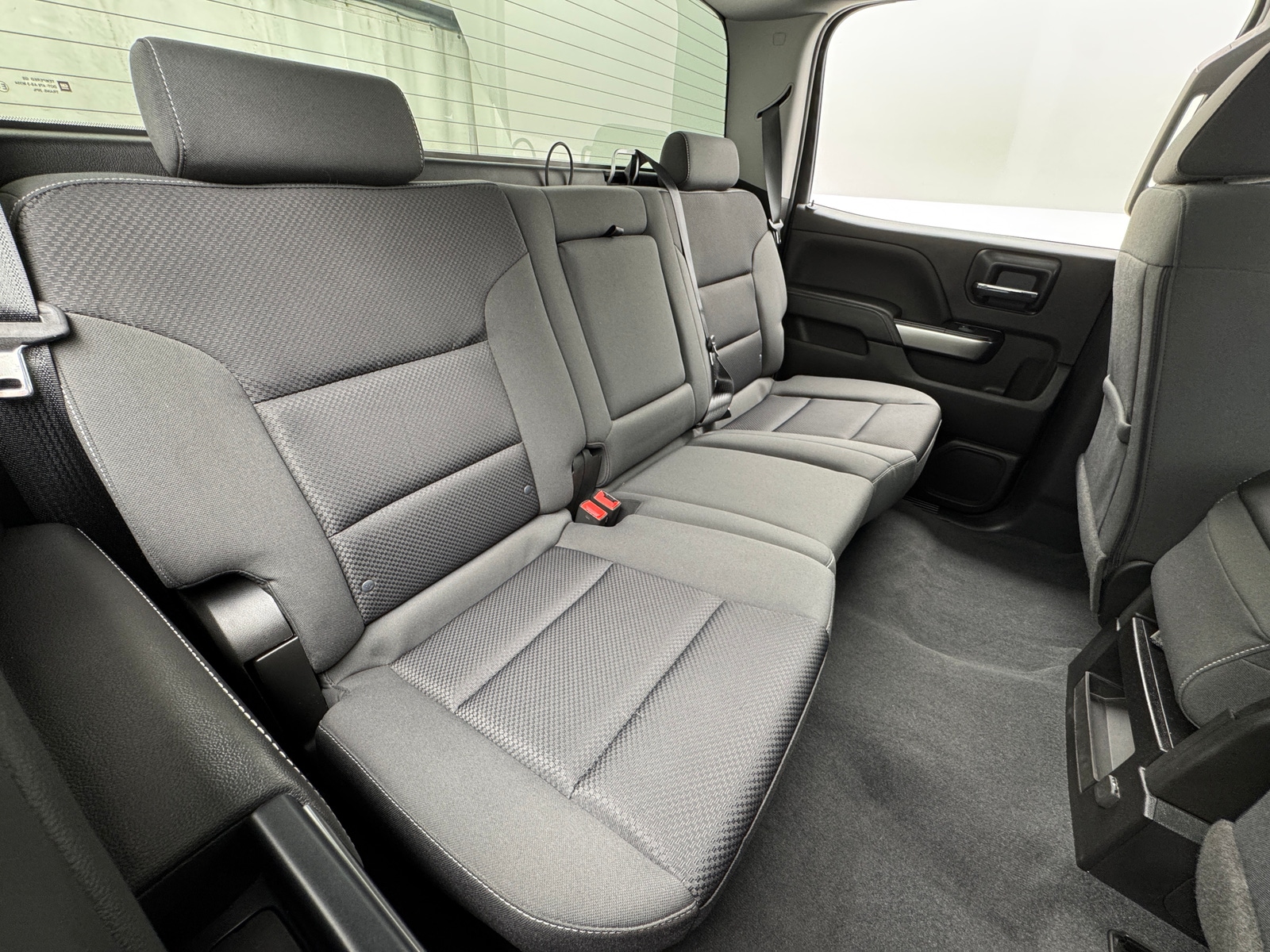 Thumbnail: 2018 Chevrolet Silverado 1500 - 6