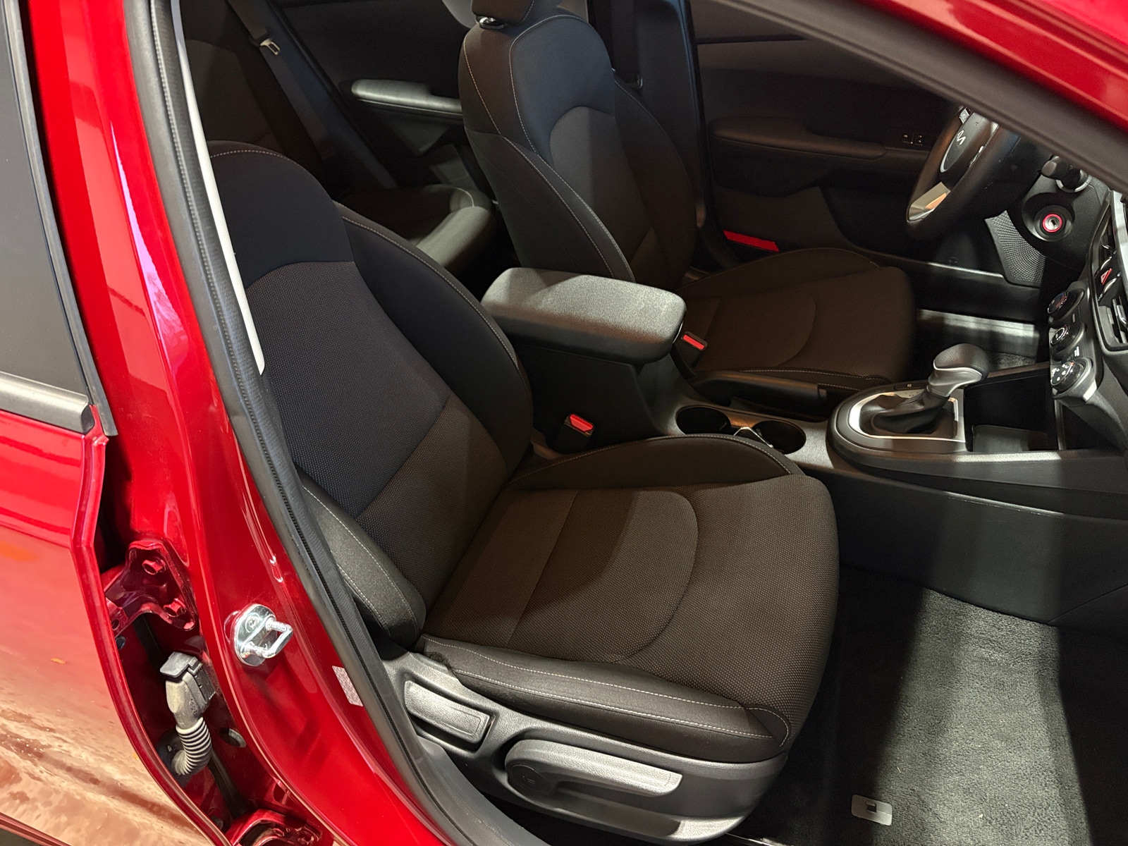 Thumbnail: 2024 Kia Forte - 2