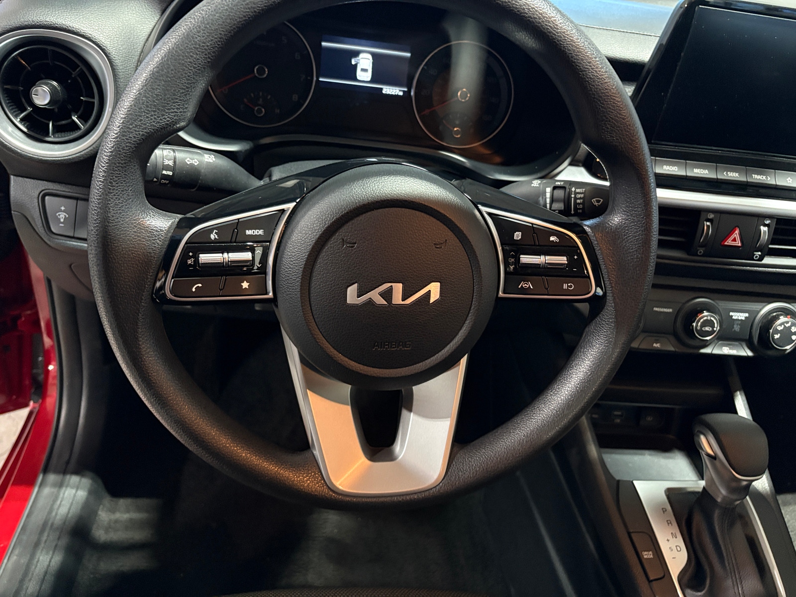 Thumbnail: 2024 Kia Forte - 5