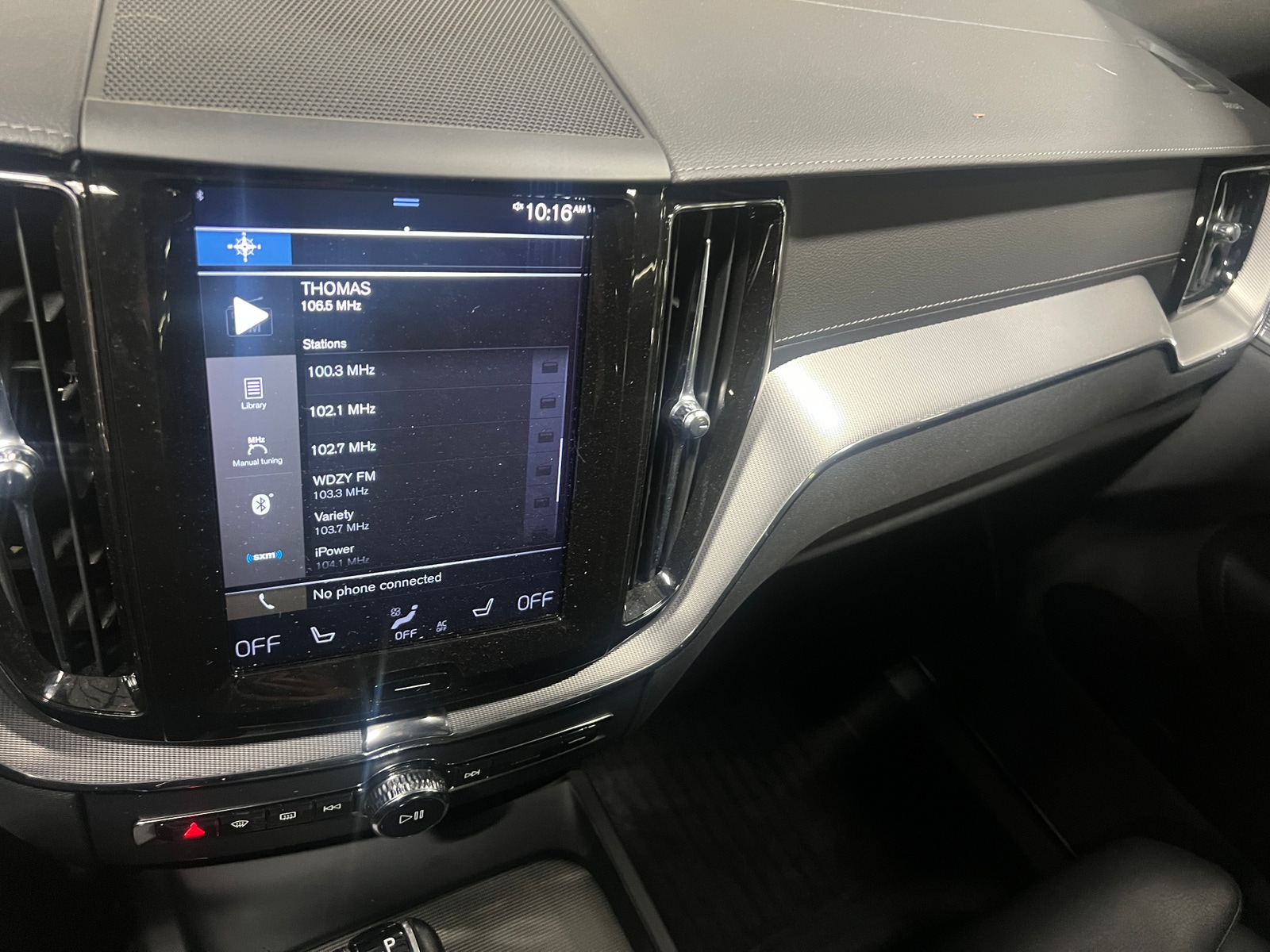 Thumbnail: 2019 Volvo XC60 - 3