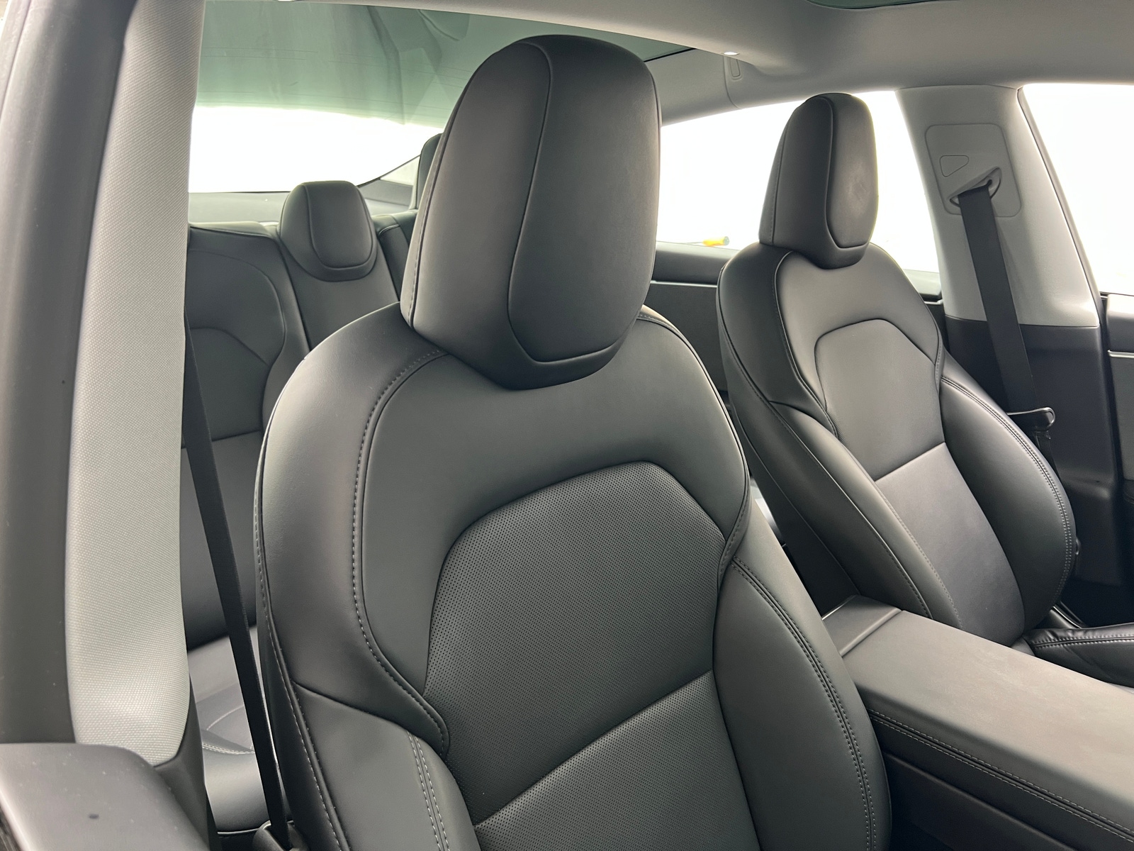 Thumbnail: 2025 Tesla Model 3 - 2