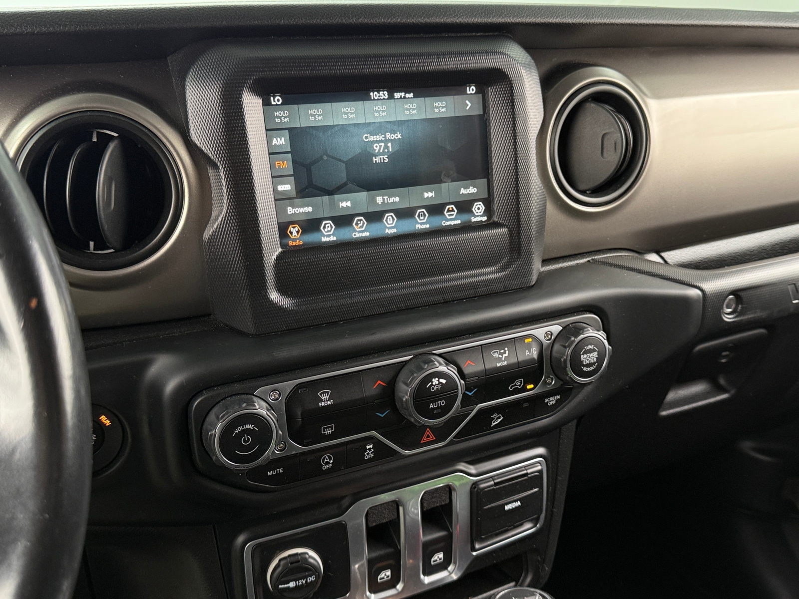 Thumbnail: 2018 Jeep Wrangler - 3