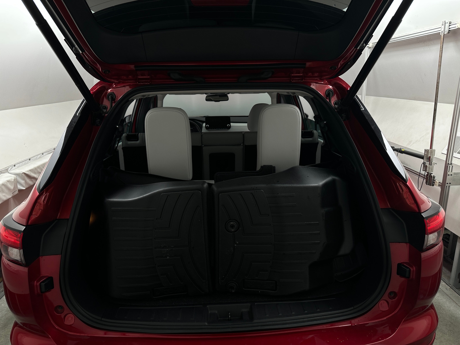 Thumbnail: 2022 Mitsubishi Outlander - 6