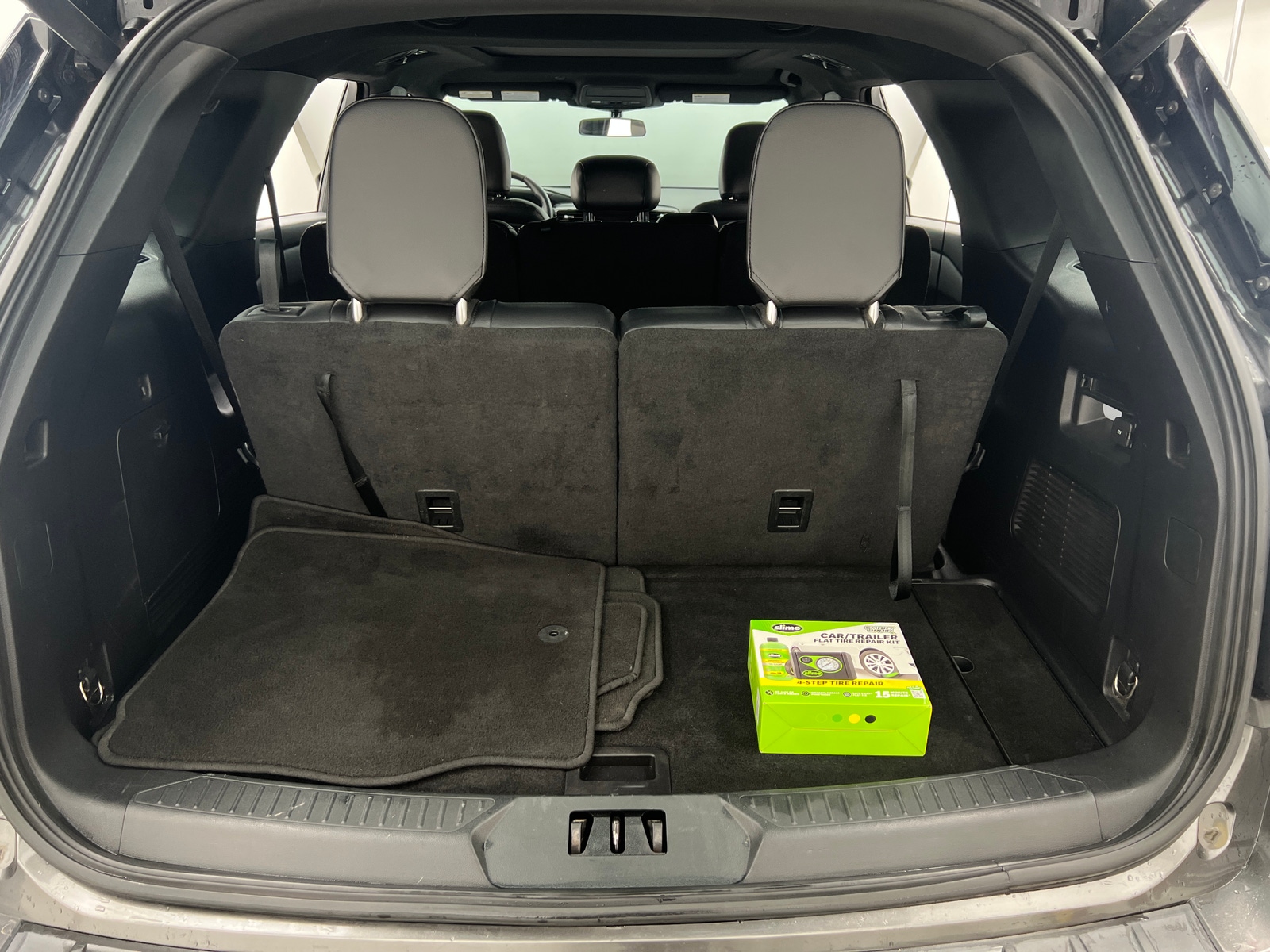 Thumbnail: 2020 Ford Explorer - 6