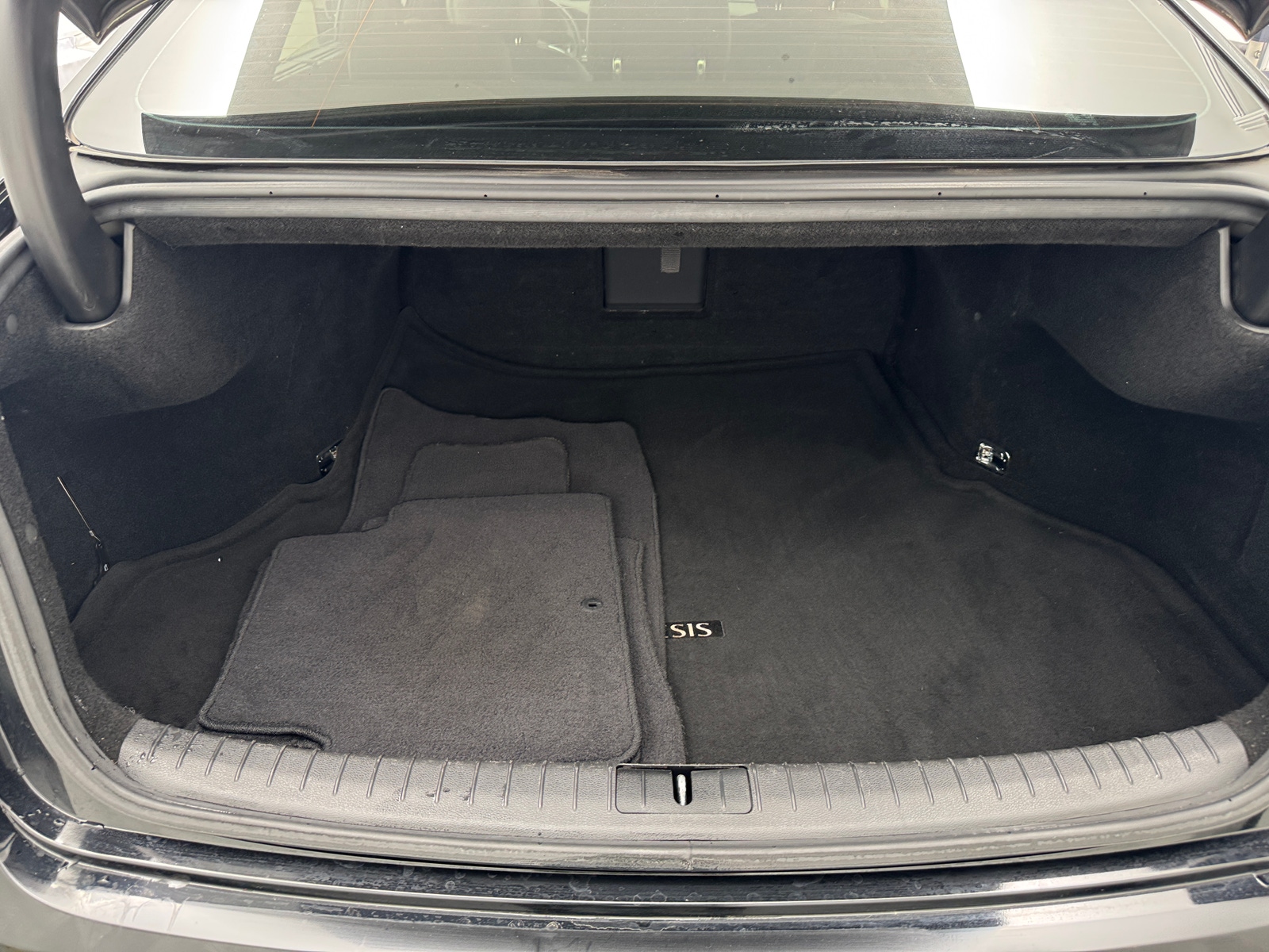 Thumbnail: 2018 Genesis G80 - 6