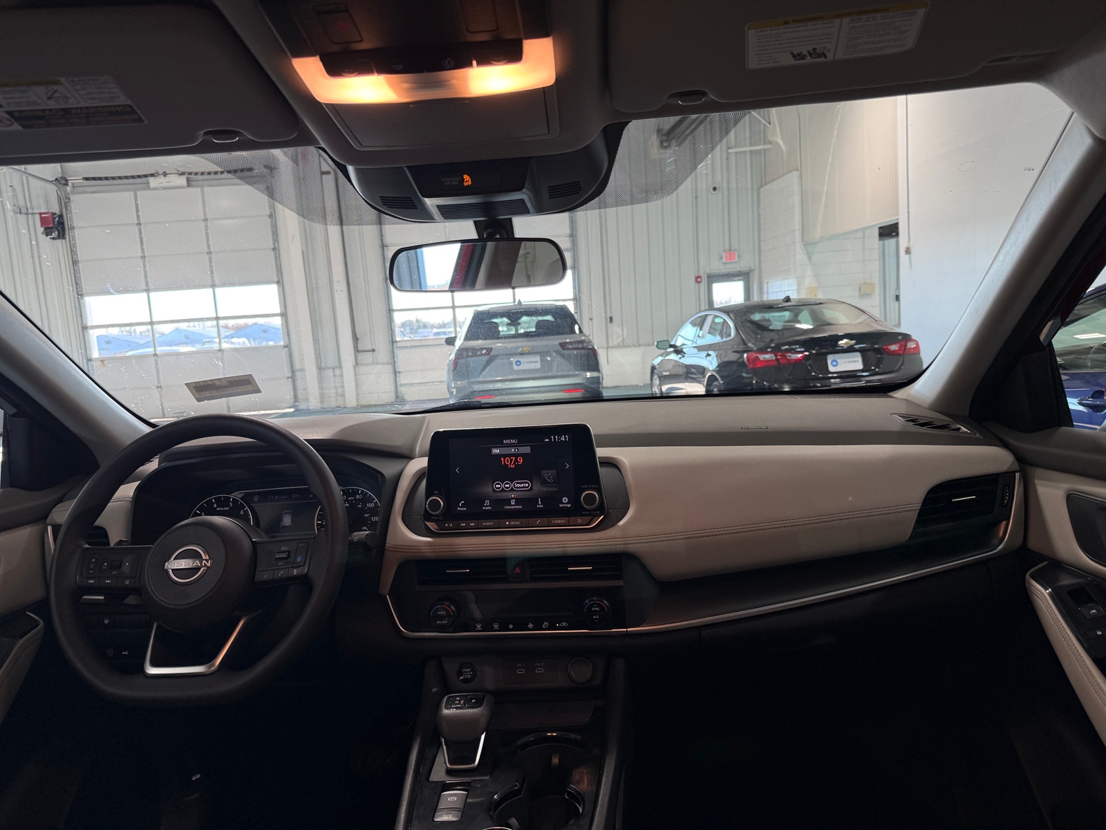 Thumbnail: 2024 Nissan Rogue - 3