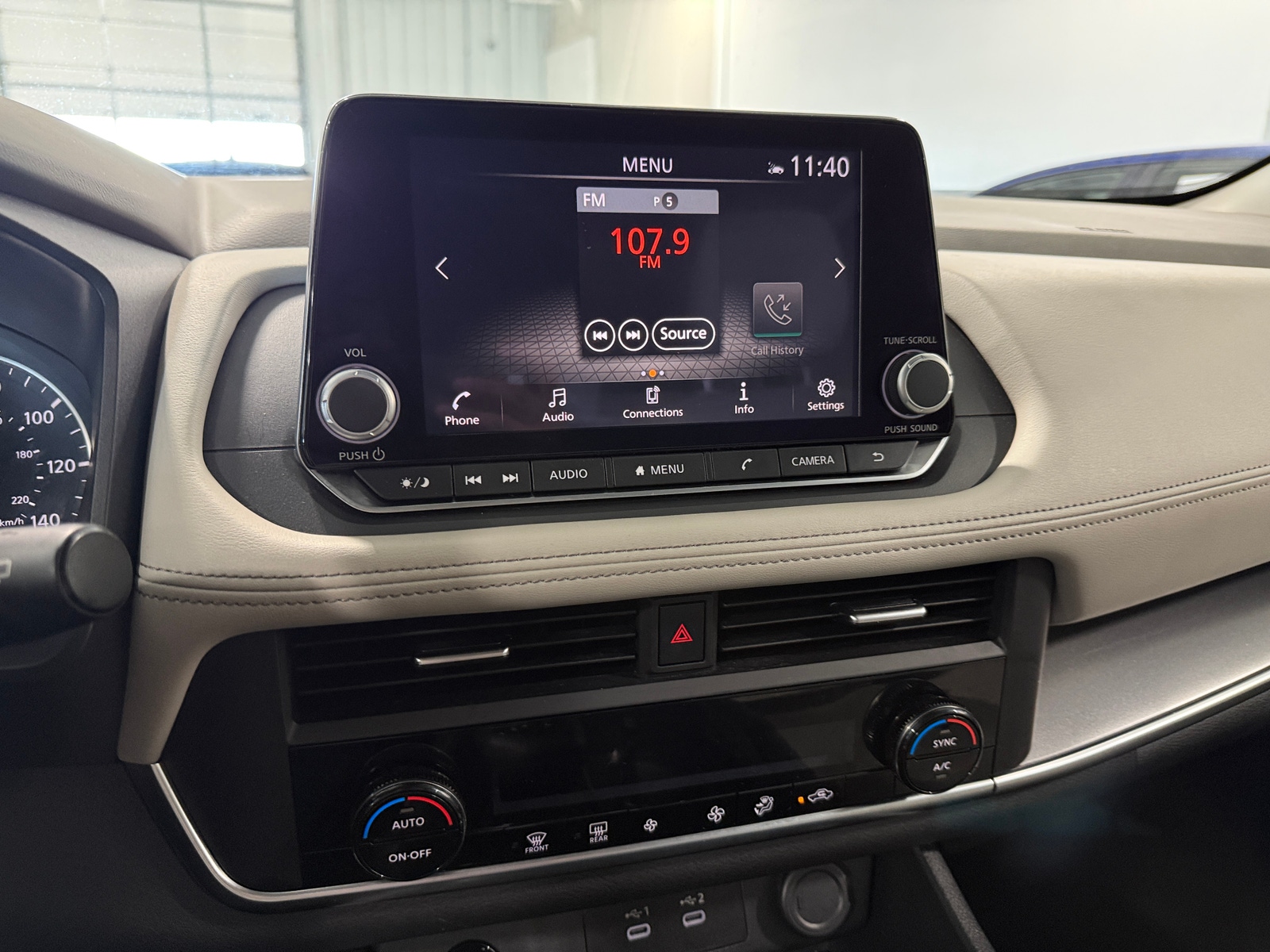 Thumbnail: 2024 Nissan Rogue - 4