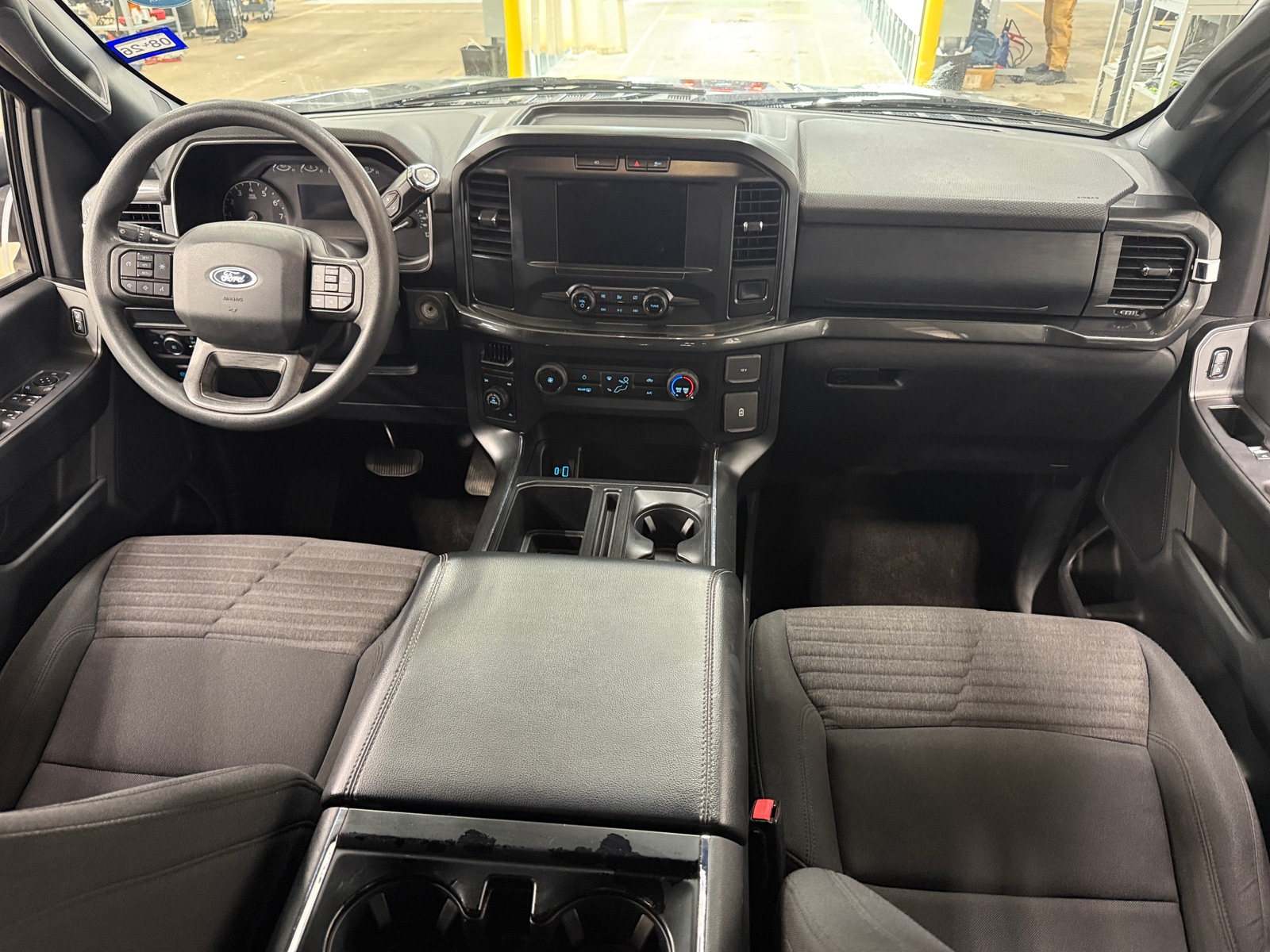 Thumbnail: 2021 Ford Econoline - 3