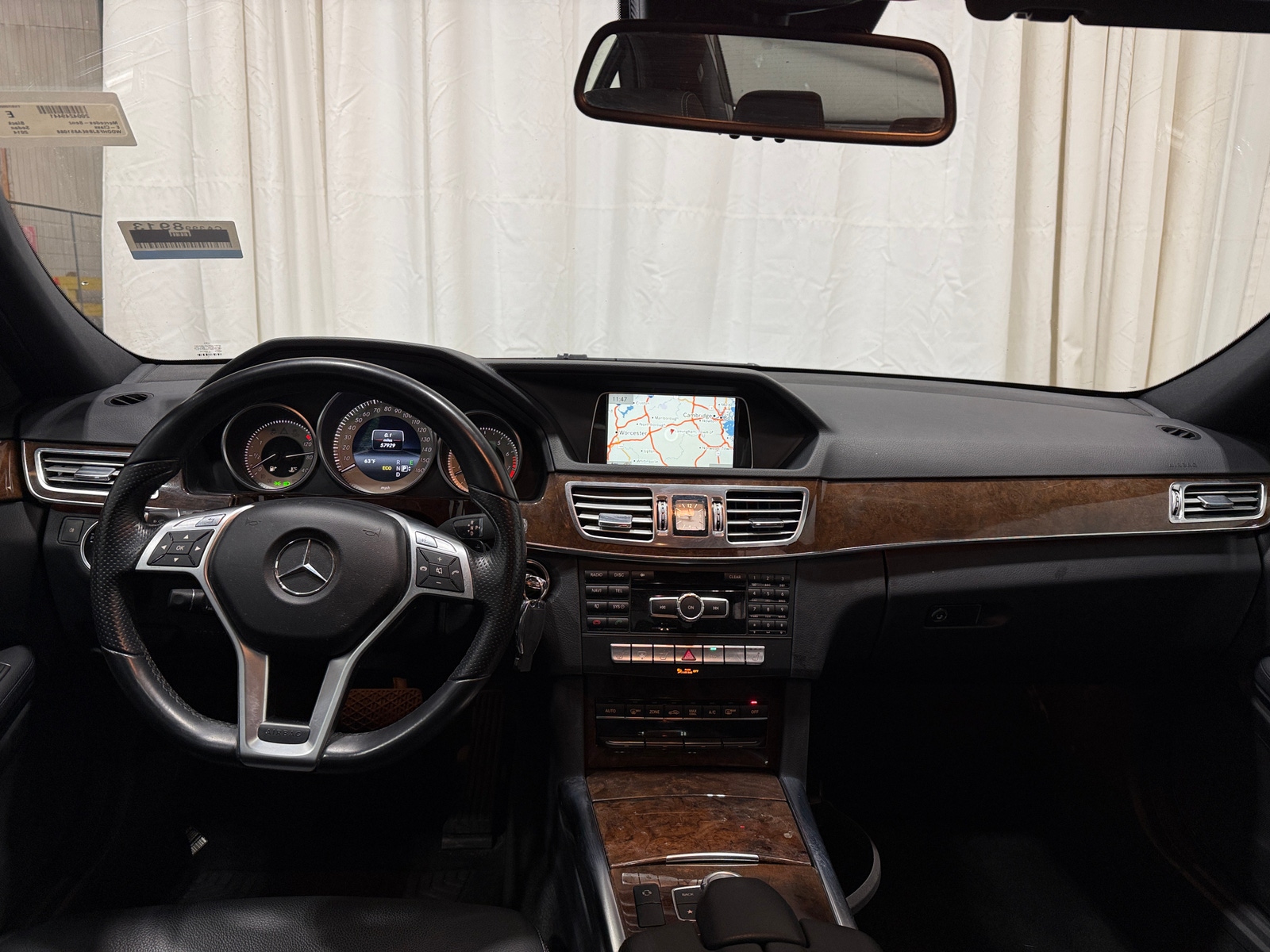 Thumbnail: 2014 Mercedes-Benz E-Class - 2