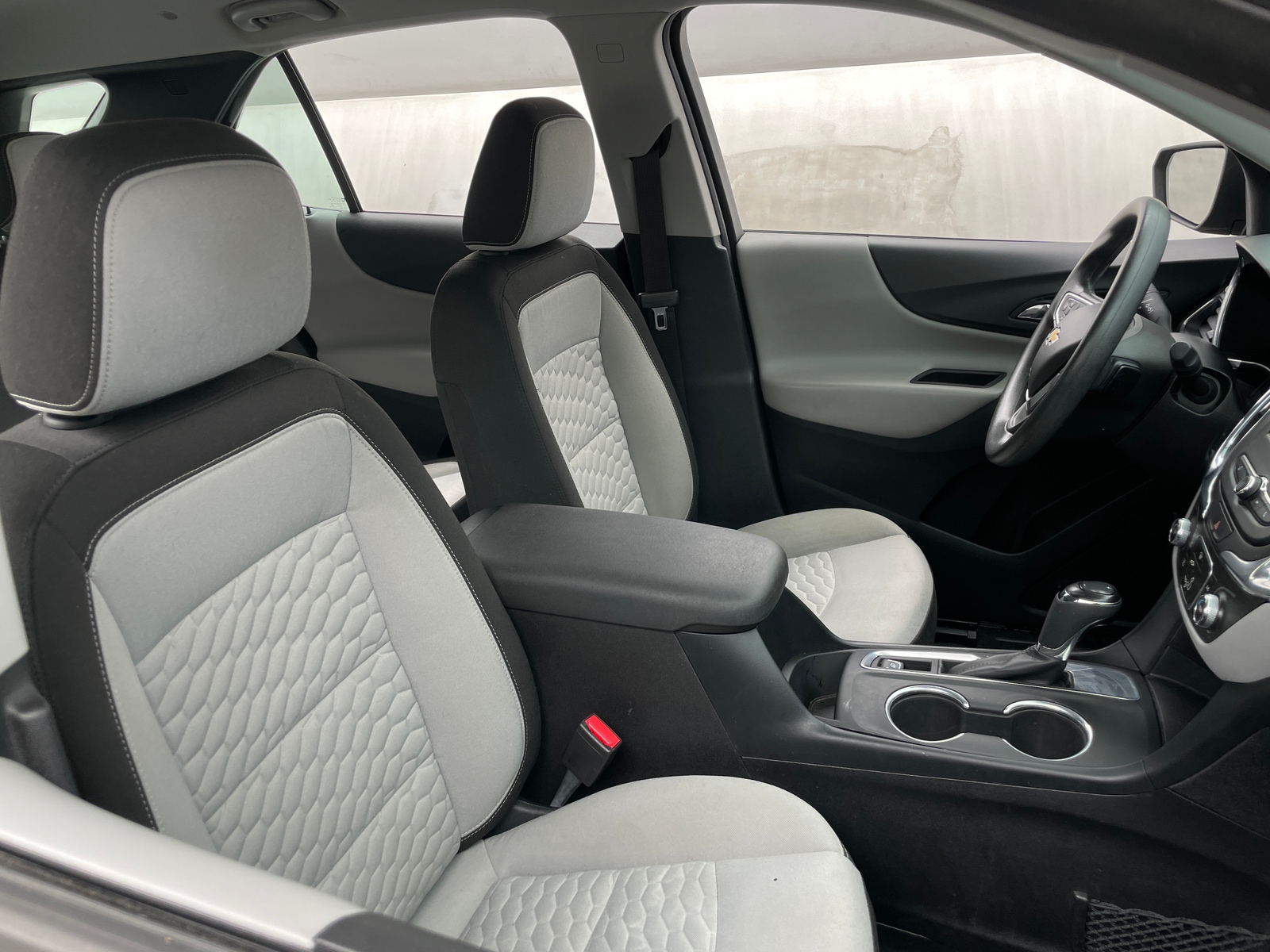 Thumbnail: 2018 Chevrolet Equinox - 2