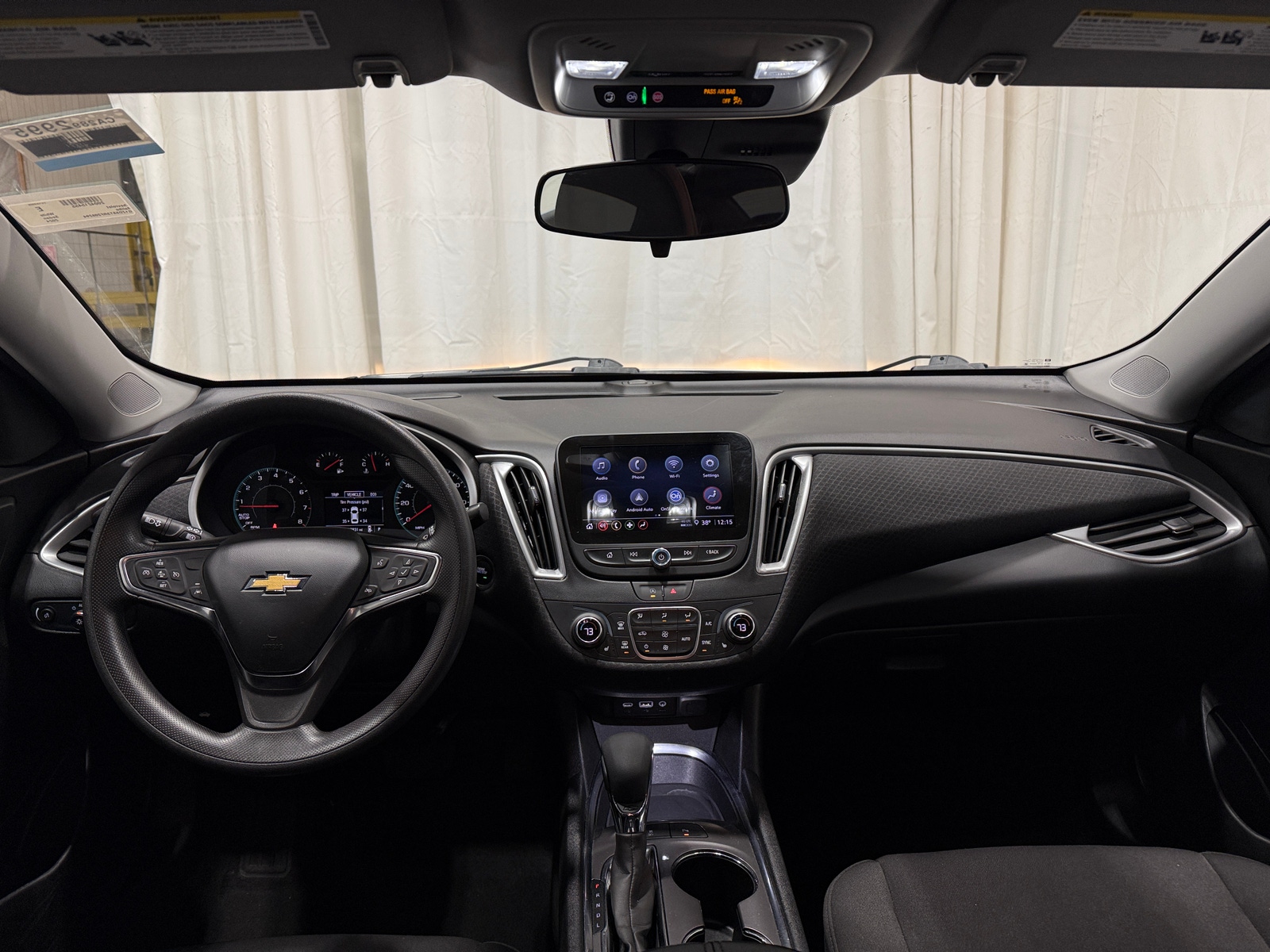 Thumbnail: 2024 Chevrolet Malibu - 3