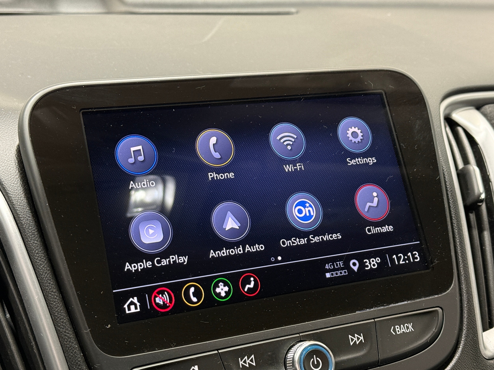 Thumbnail: 2024 Chevrolet Malibu - 4