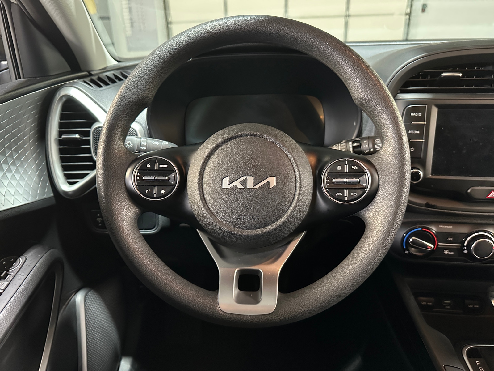 Thumbnail: 2024 Kia Soul - 5