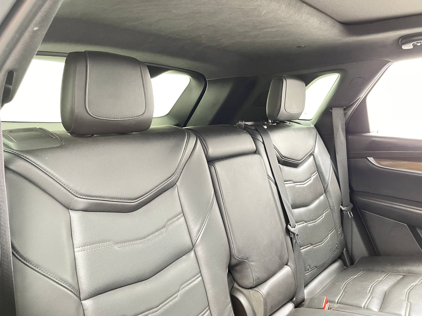 Thumbnail: 2017 Cadillac XT5 - 5