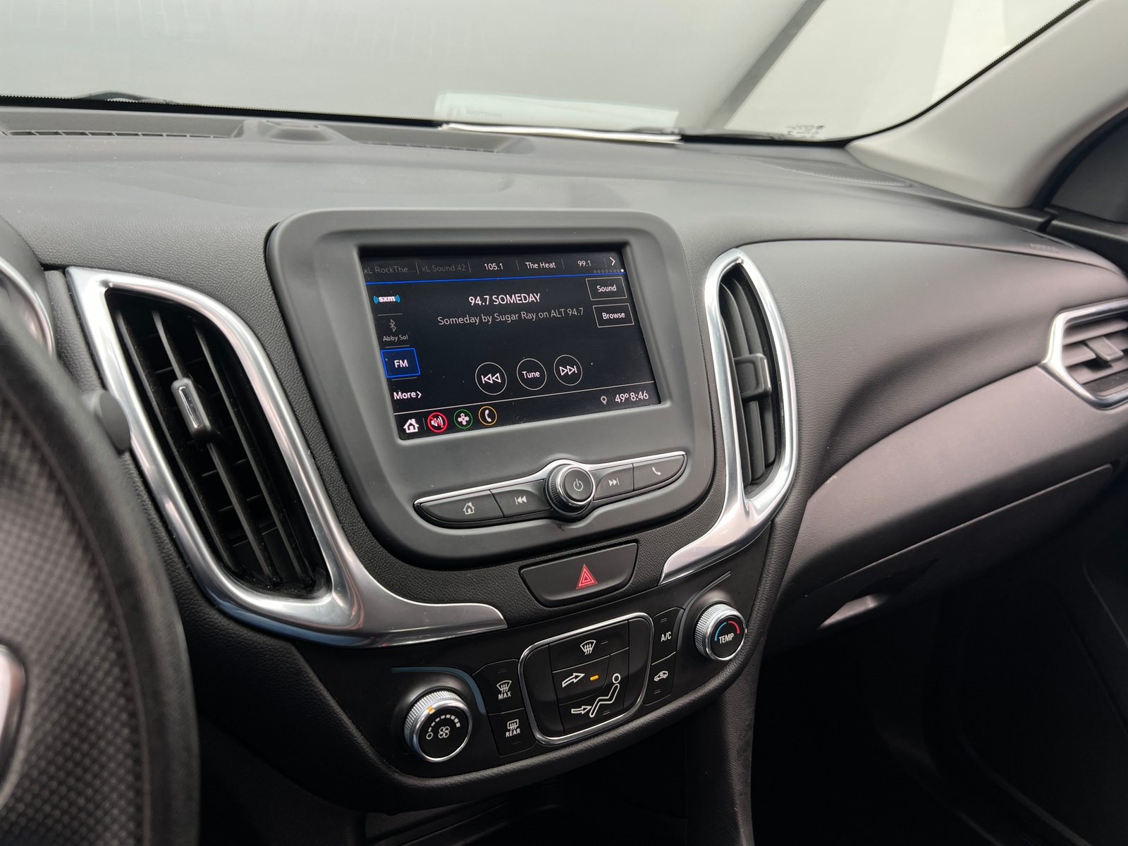 Thumbnail: 2021 Chevrolet Equinox - 4