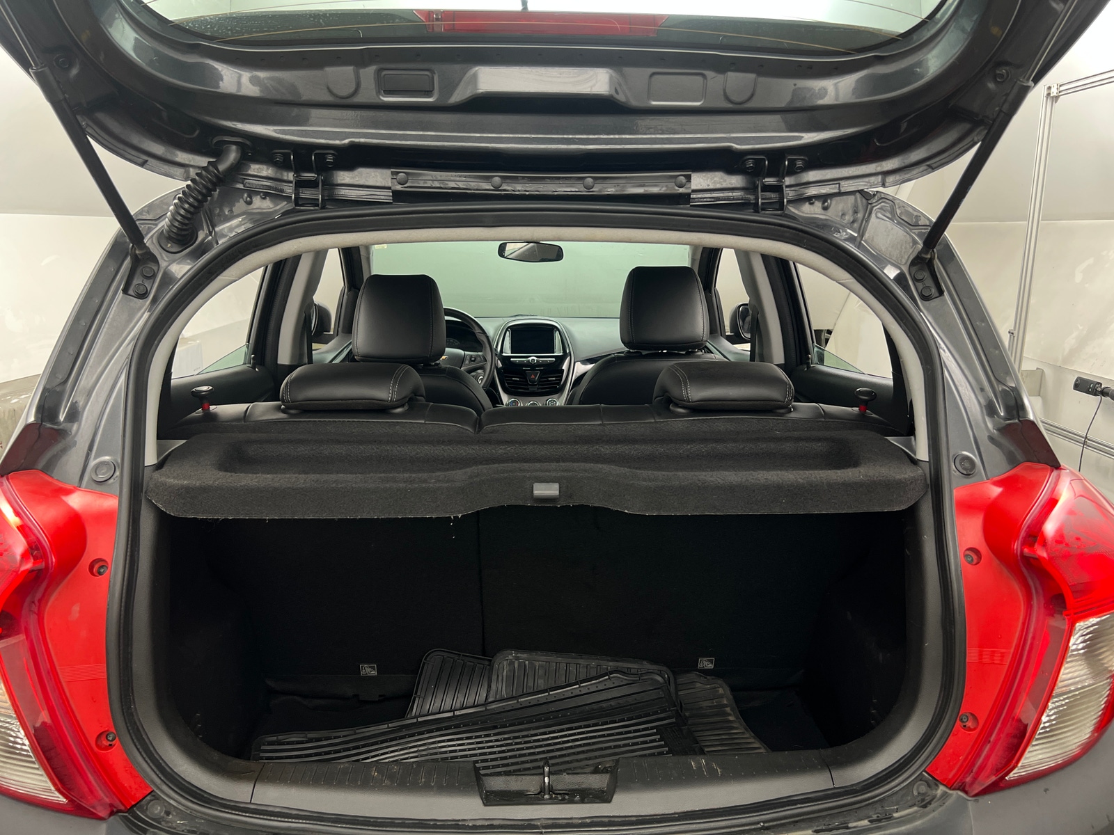 Thumbnail: 2022 Chevrolet Spark - 6