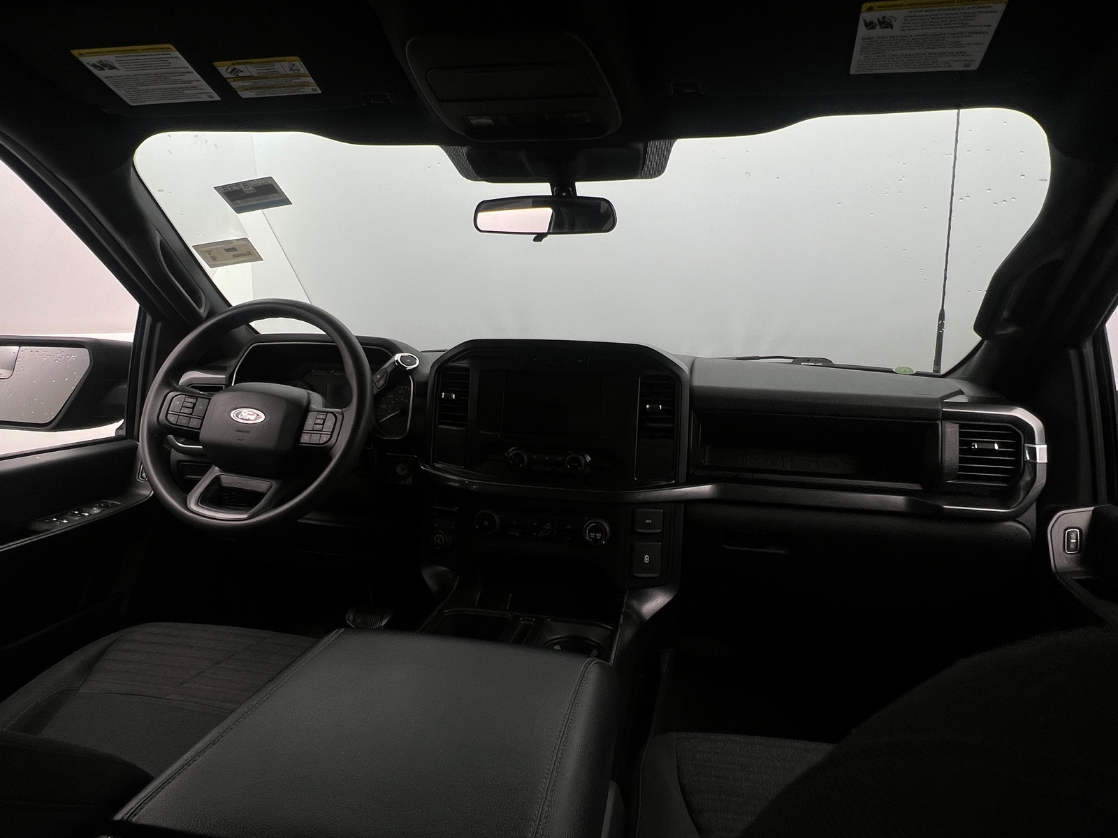 Thumbnail: 2022 Ford Econoline - 3