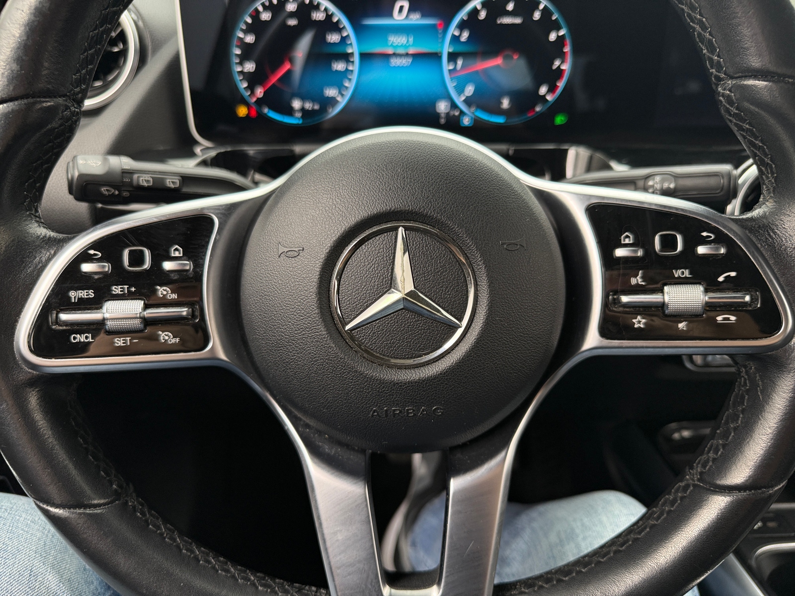 Thumbnail: 2021 Mercedes-Benz GLA - 4