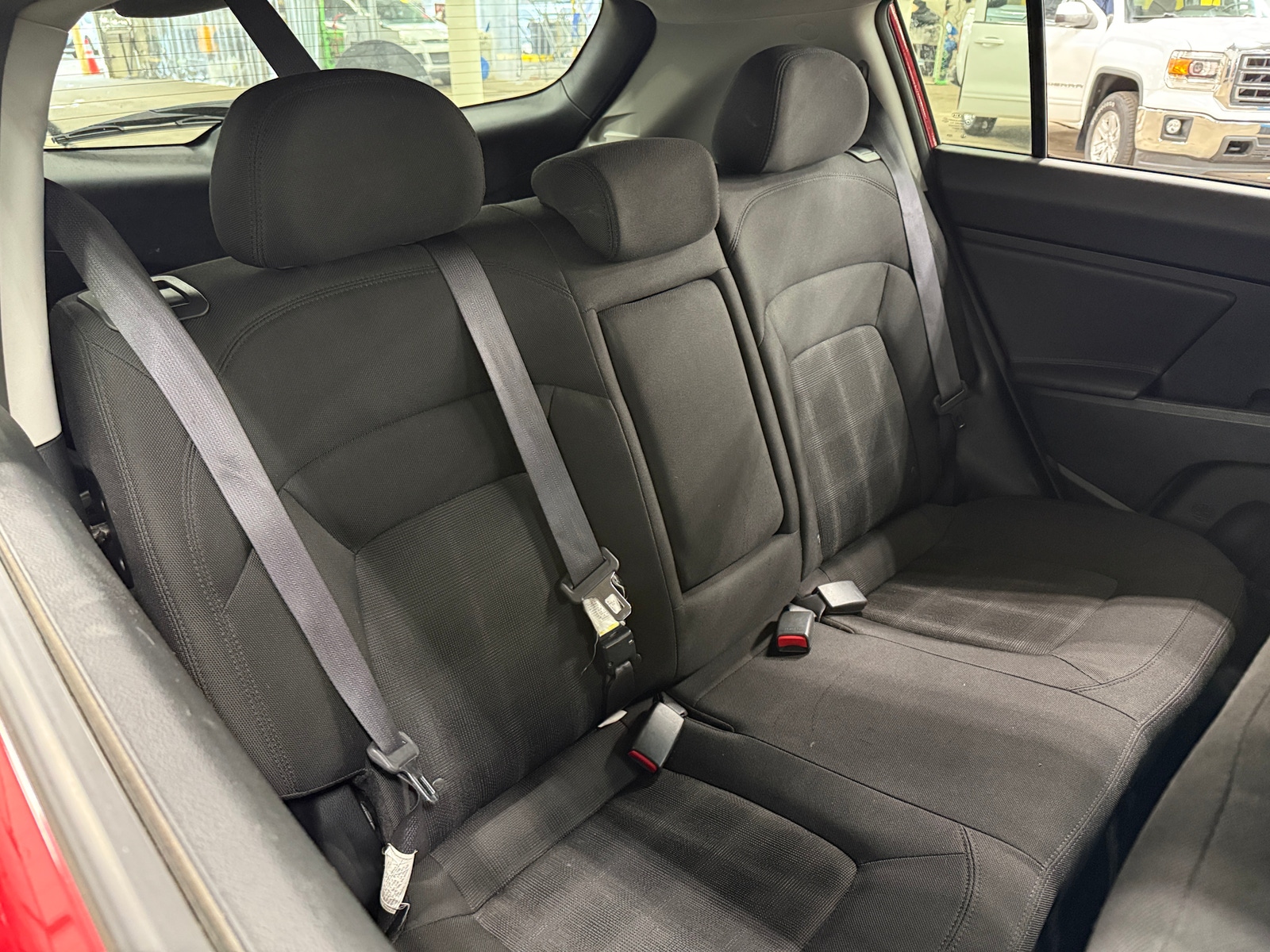 Thumbnail: 2012 Kia Sportage - 6