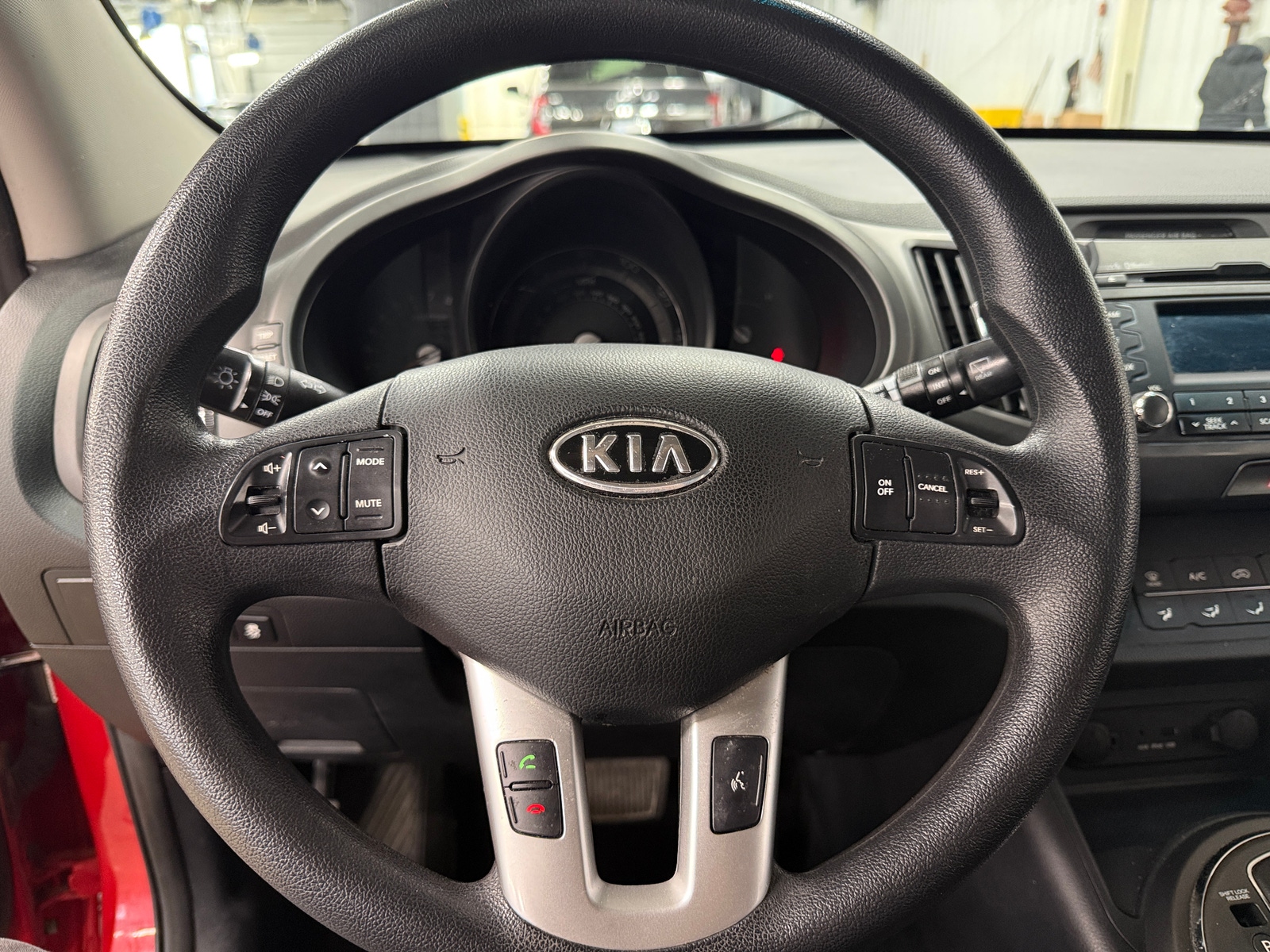 Thumbnail: 2012 Kia Sportage - 5