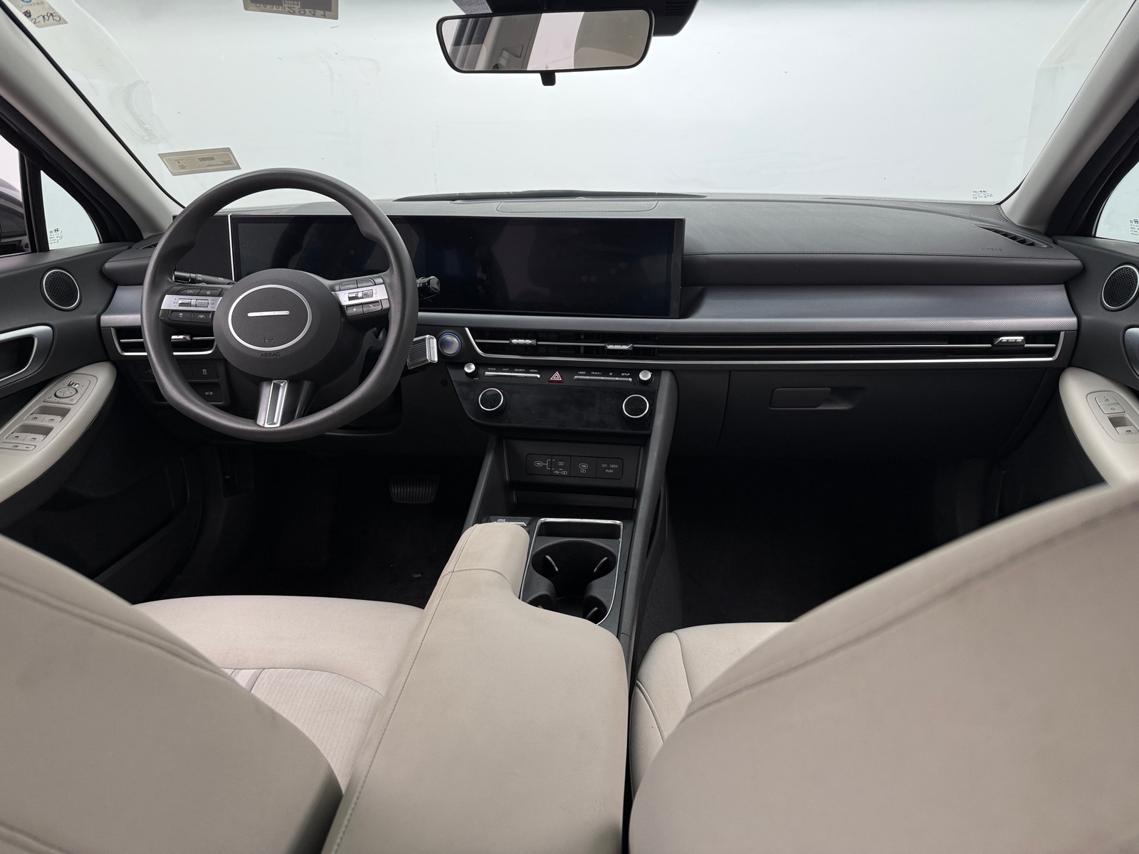 Thumbnail: 2024 Hyundai Sonata - 3