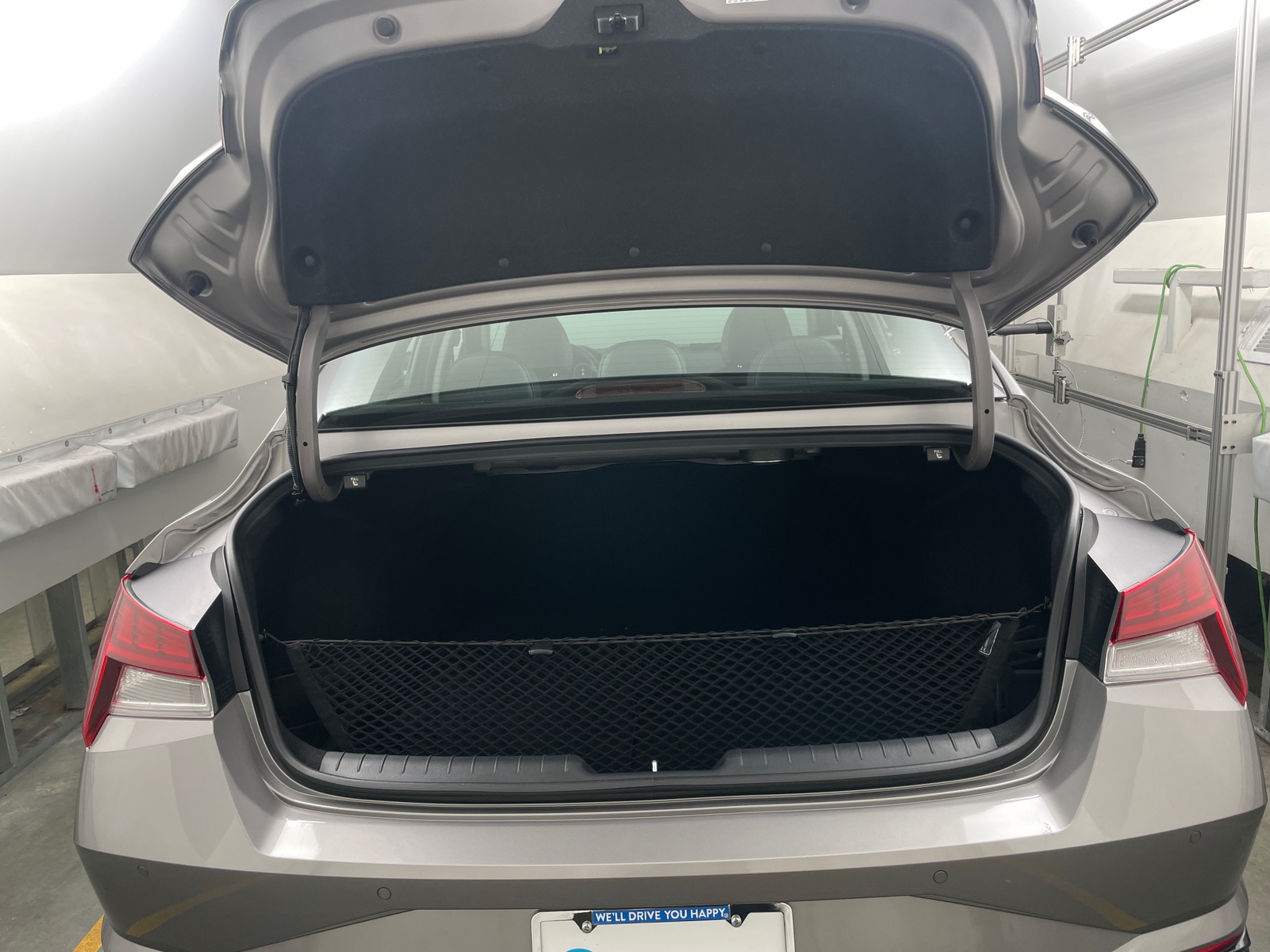 Thumbnail: 2023 Hyundai Elantra - 6