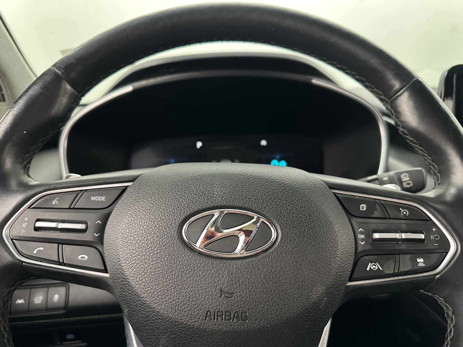 Thumbnail: 2021 Hyundai Santa Fe - 5