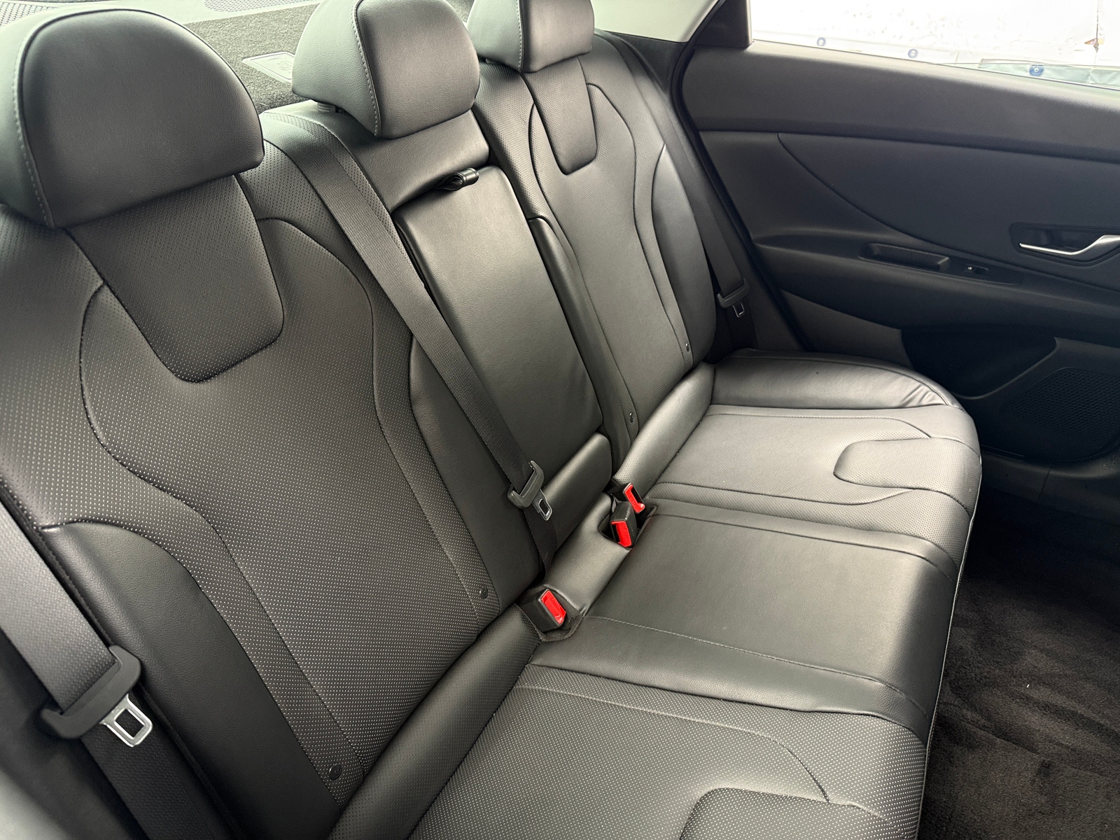 Thumbnail: 2023 Hyundai Elantra - 5