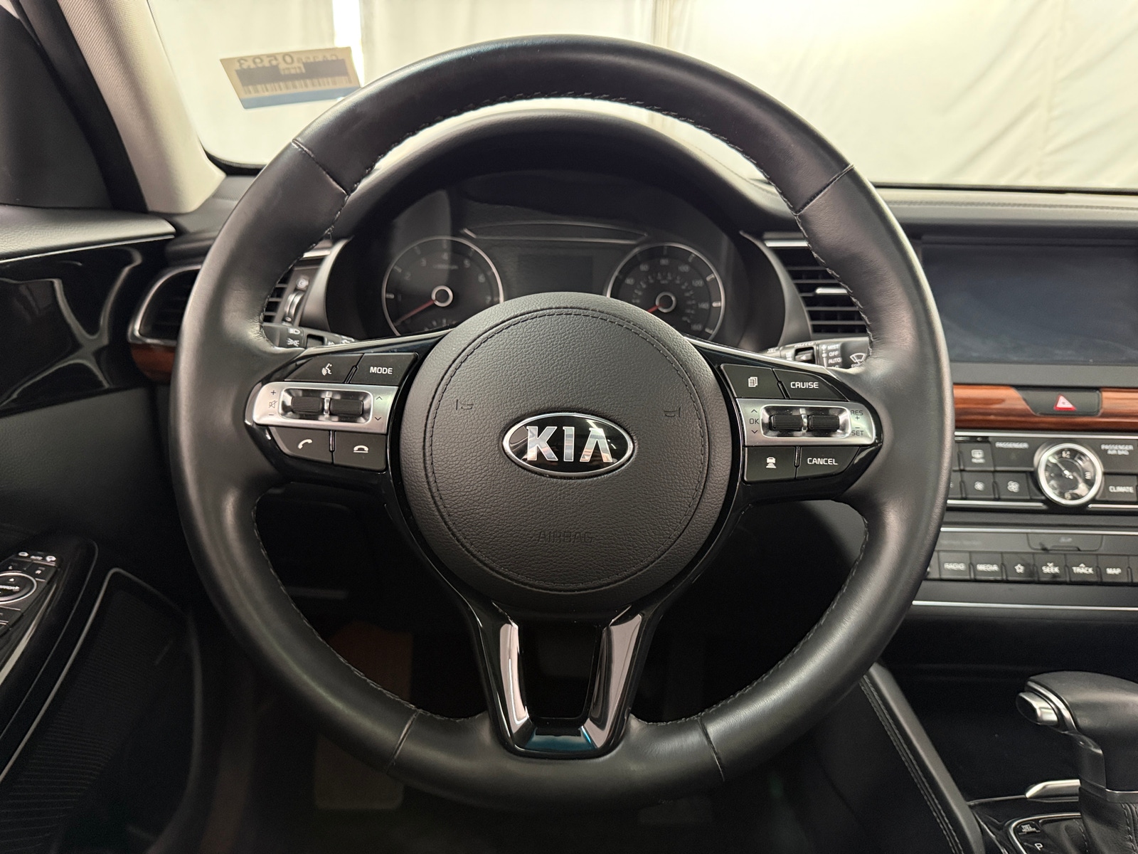 Thumbnail: 2019 Kia Cadenza - 4