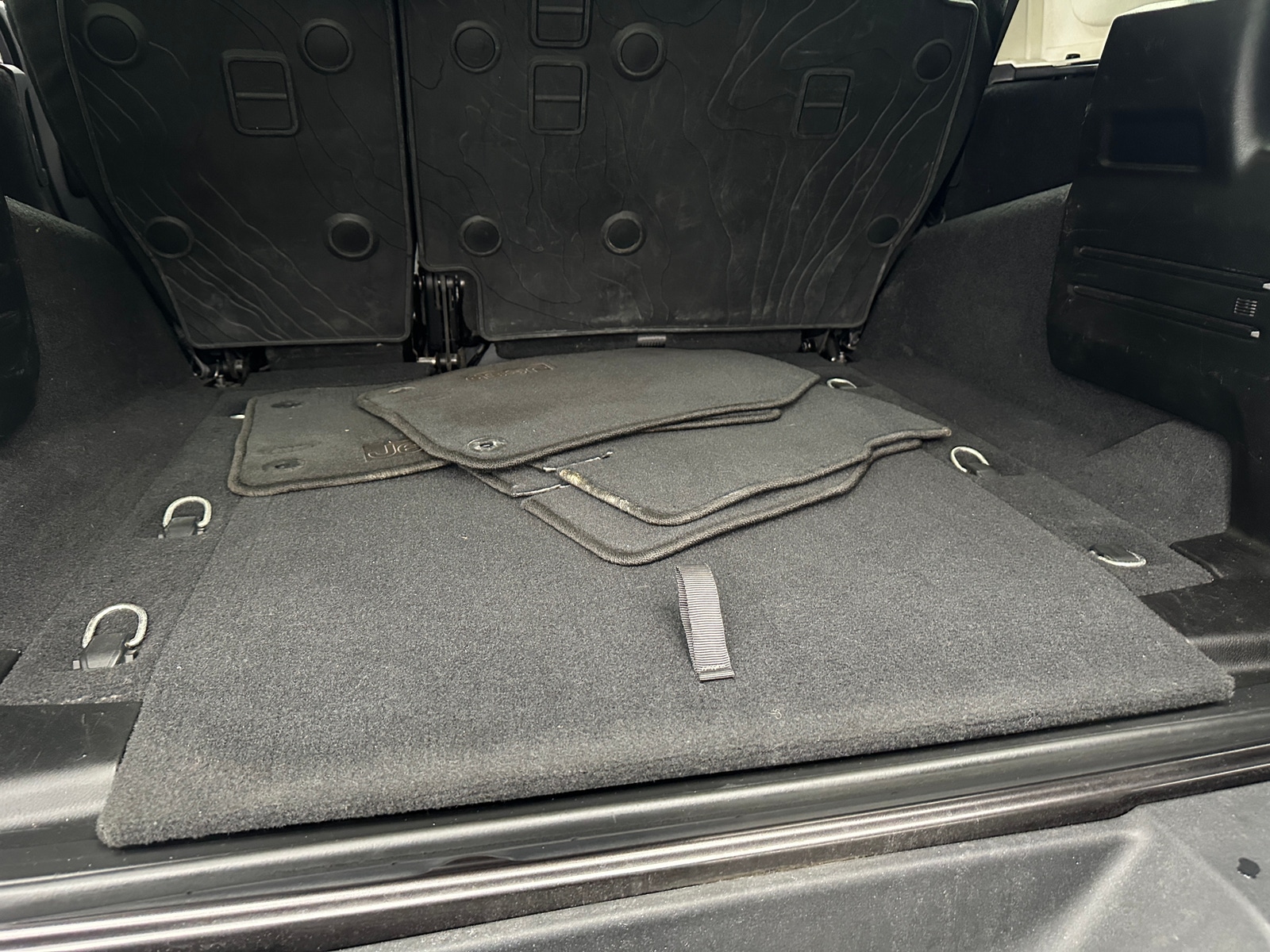 Thumbnail: 2018 Jeep Wrangler - 7