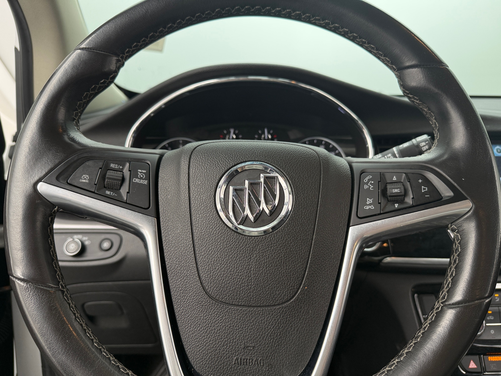 Thumbnail: 2019 Buick Encore - 4
