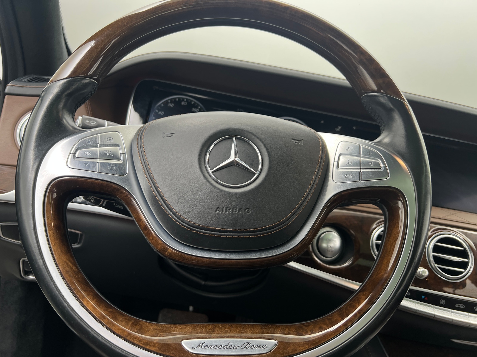 Thumbnail: 2015 Mercedes-Benz S-Class - 4