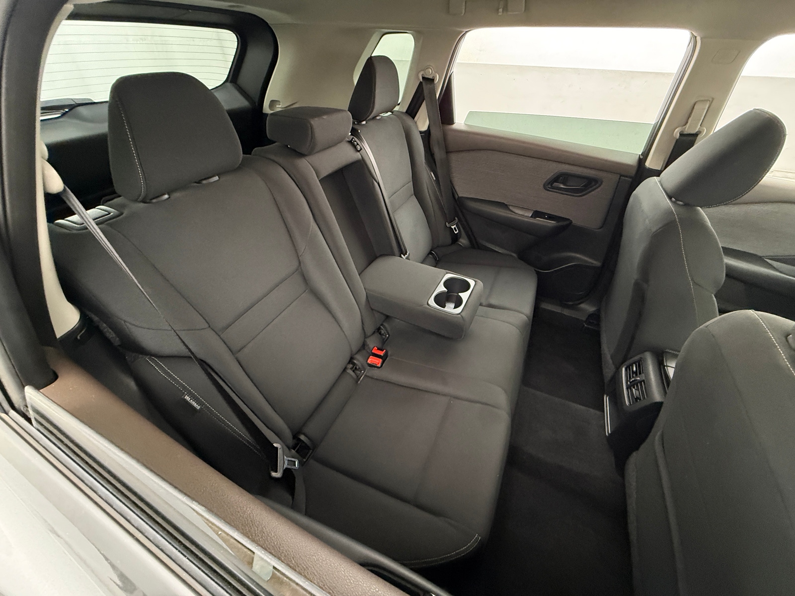 Thumbnail: 2023 Nissan Rogue - 6