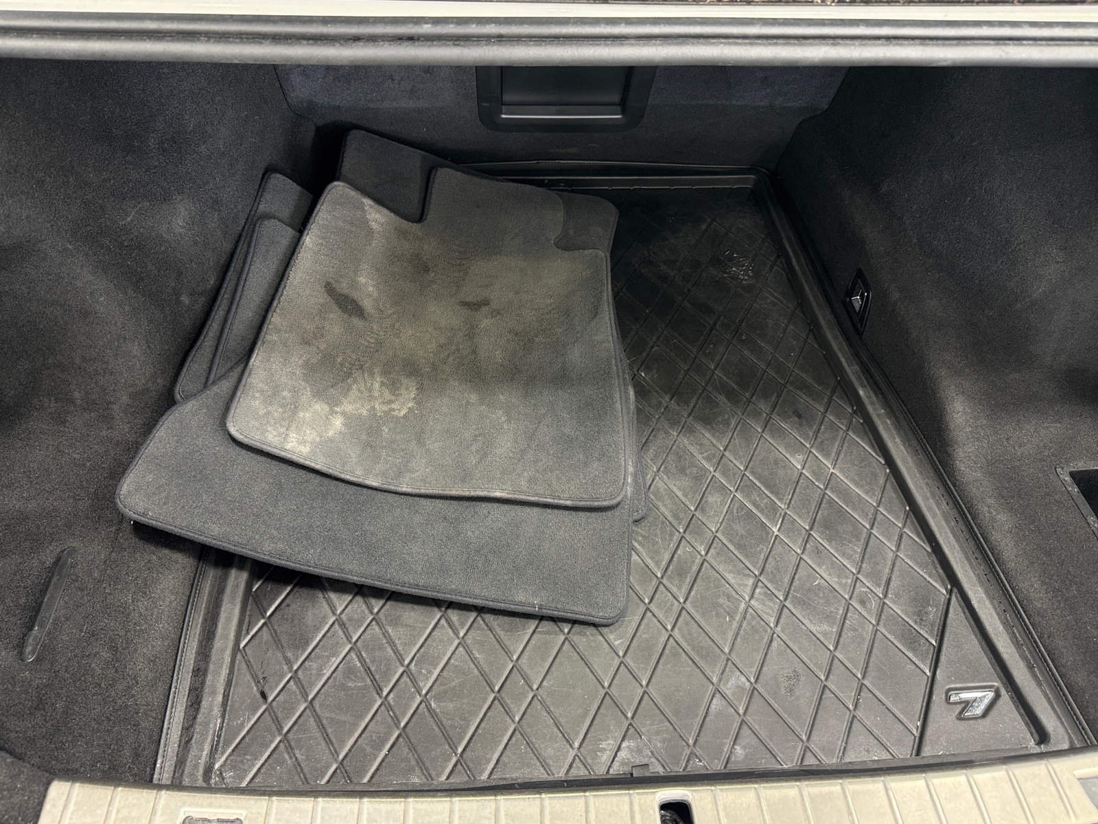 Thumbnail: 2020 BMW 7 Series - 6